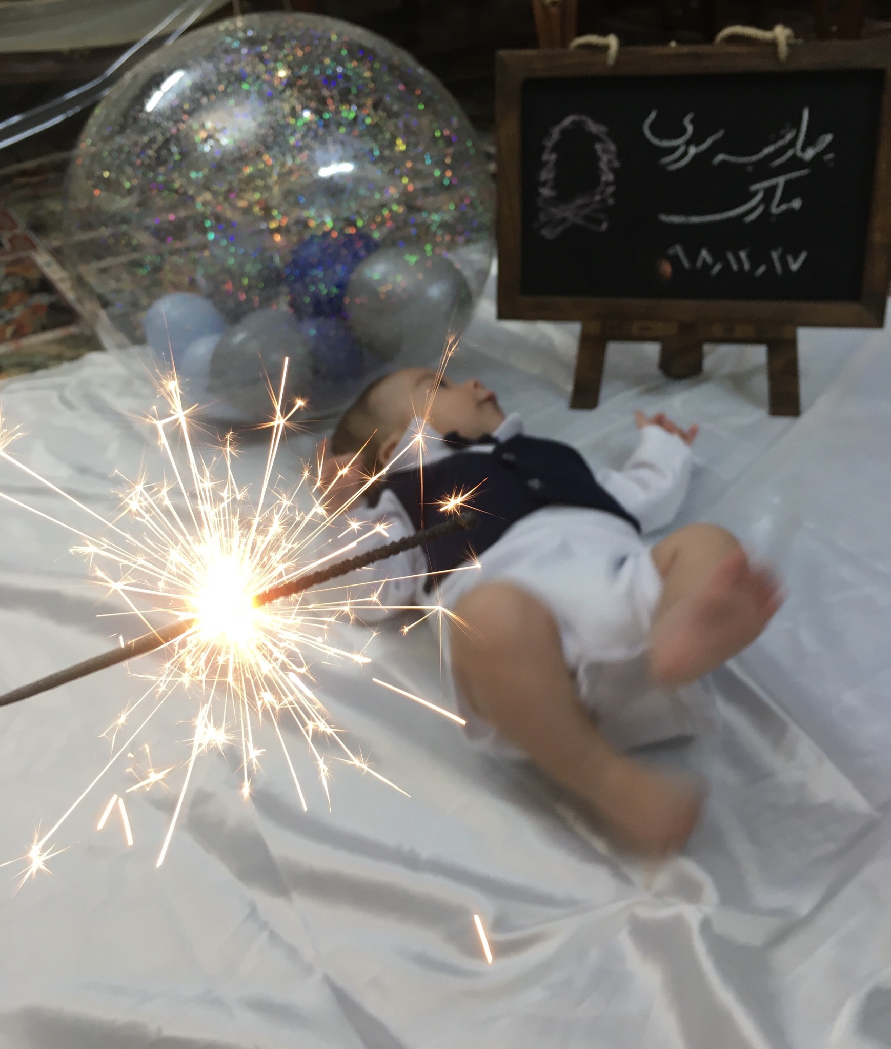 عکس نوزاد پسر آیهان محققی