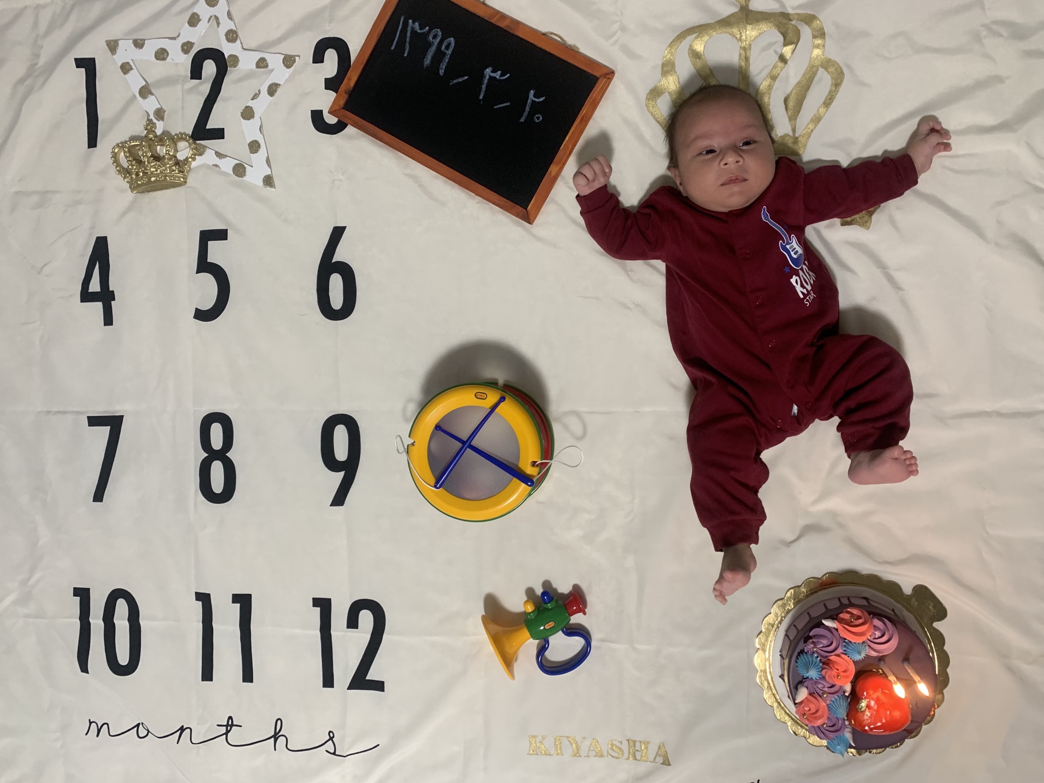 پارچه ماهگرد نوزاد طرح کلاسیک کیاشا رضایی