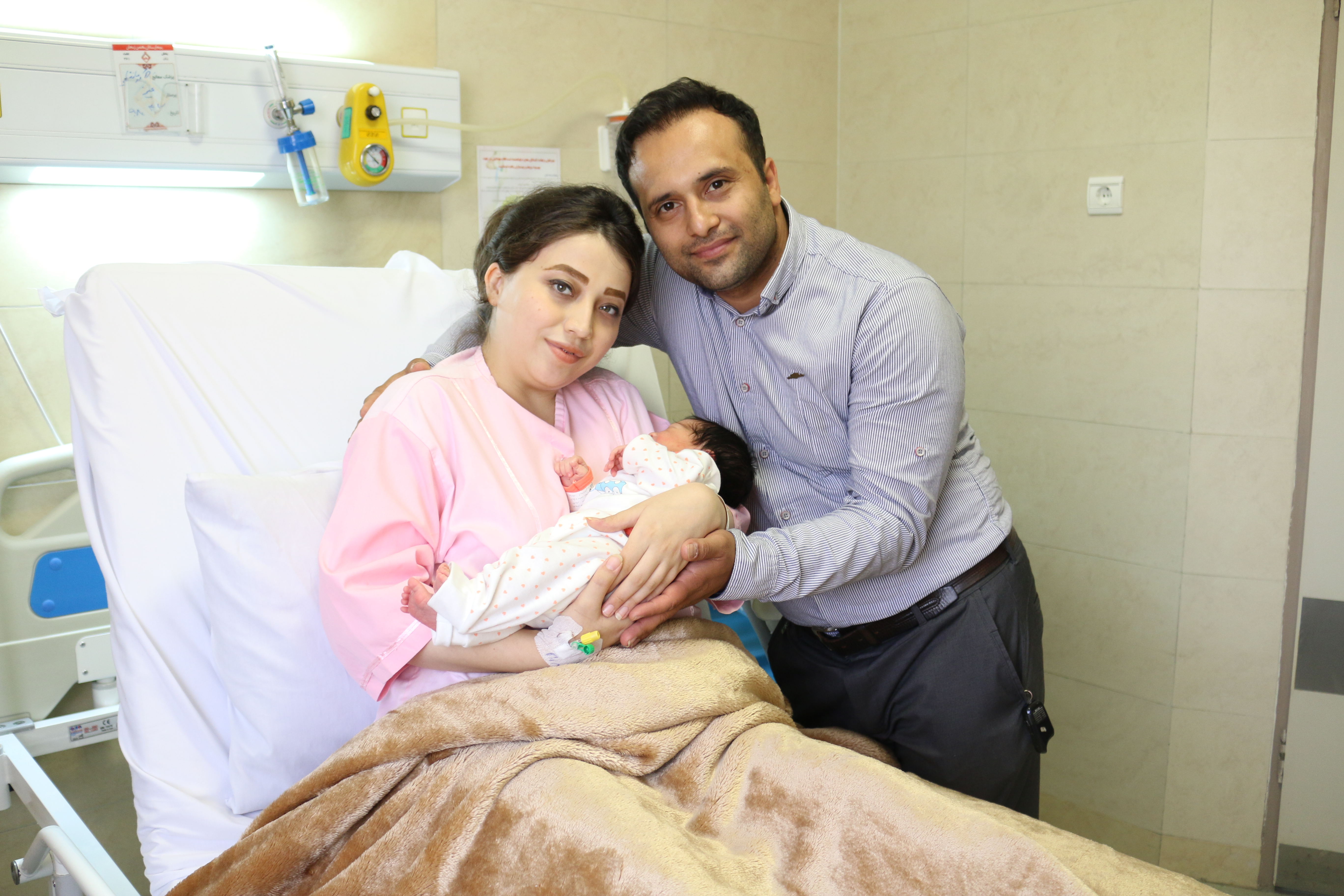 متولد شدن نوزاد یسنا موسوی