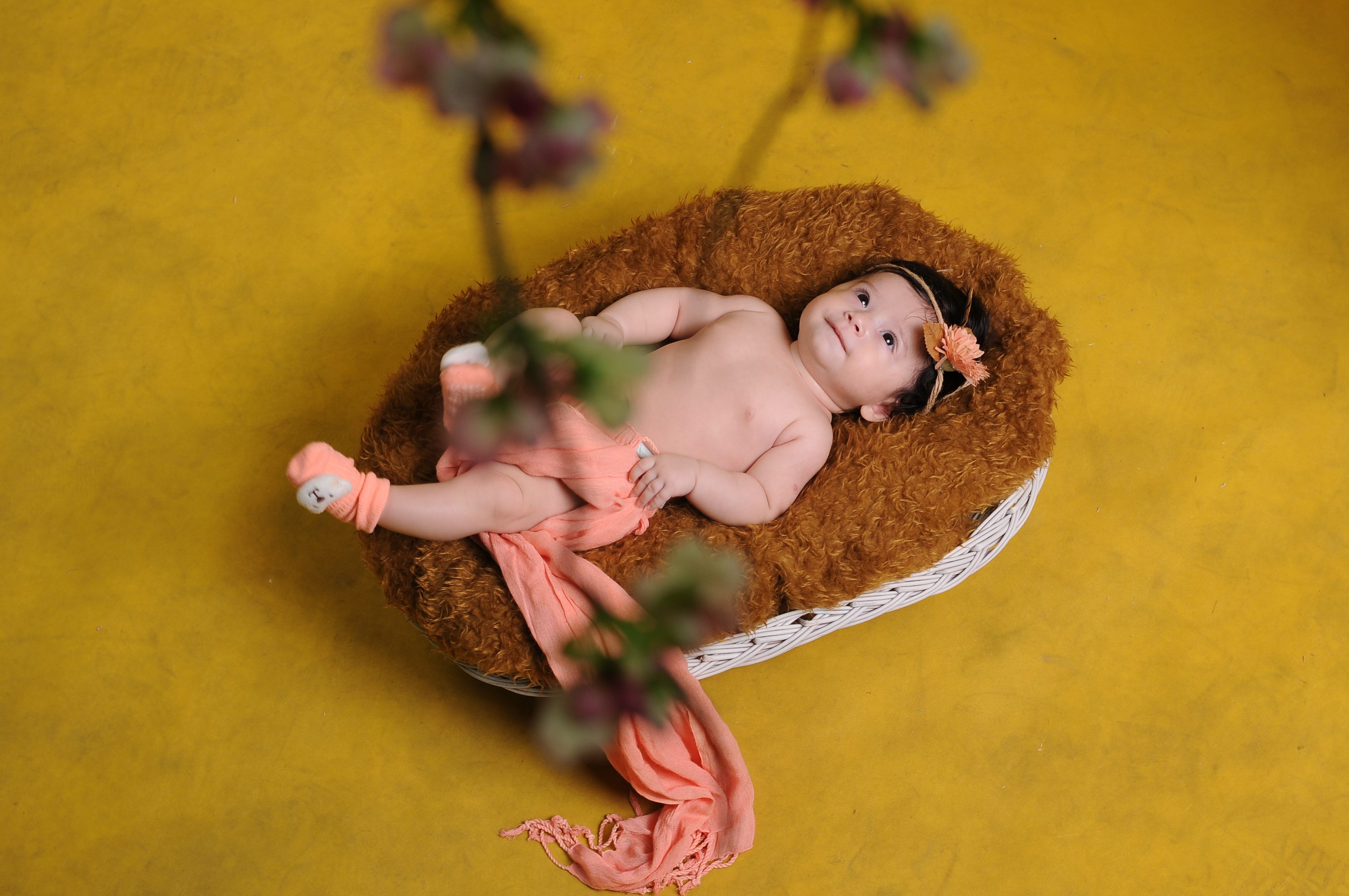 اولین خنده نوزاد یسنا موسوی