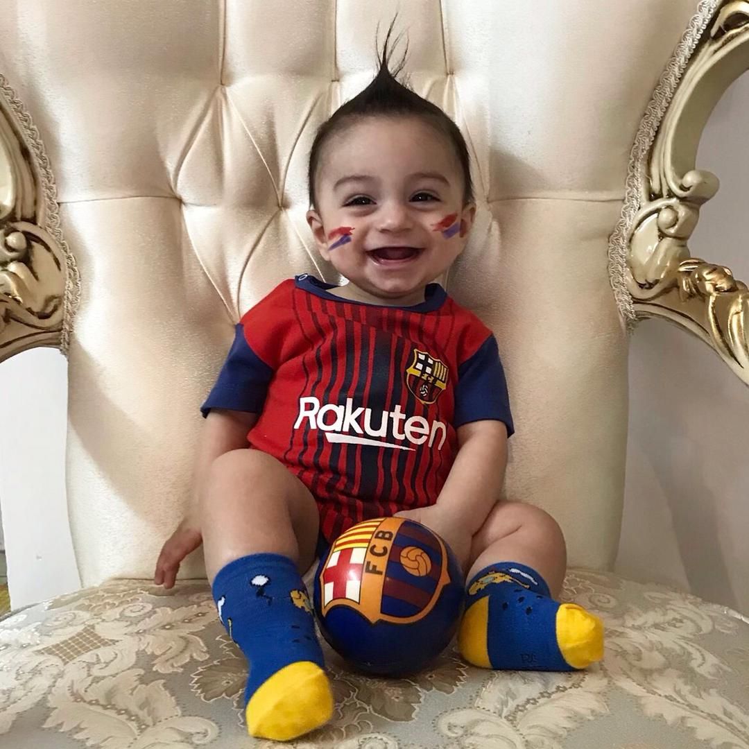 اولین نشستن نوزاد آریا نارمکی