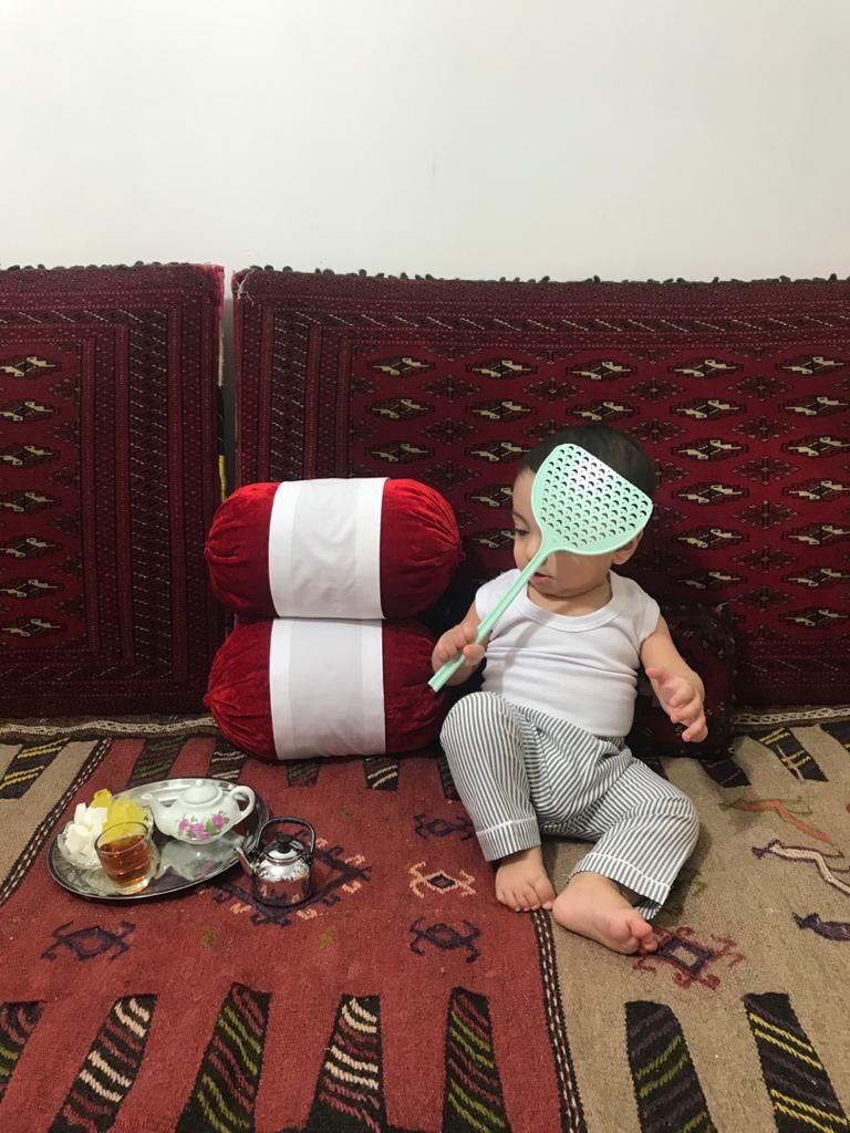 اولین نشستن نوزاد آریا نارمکی