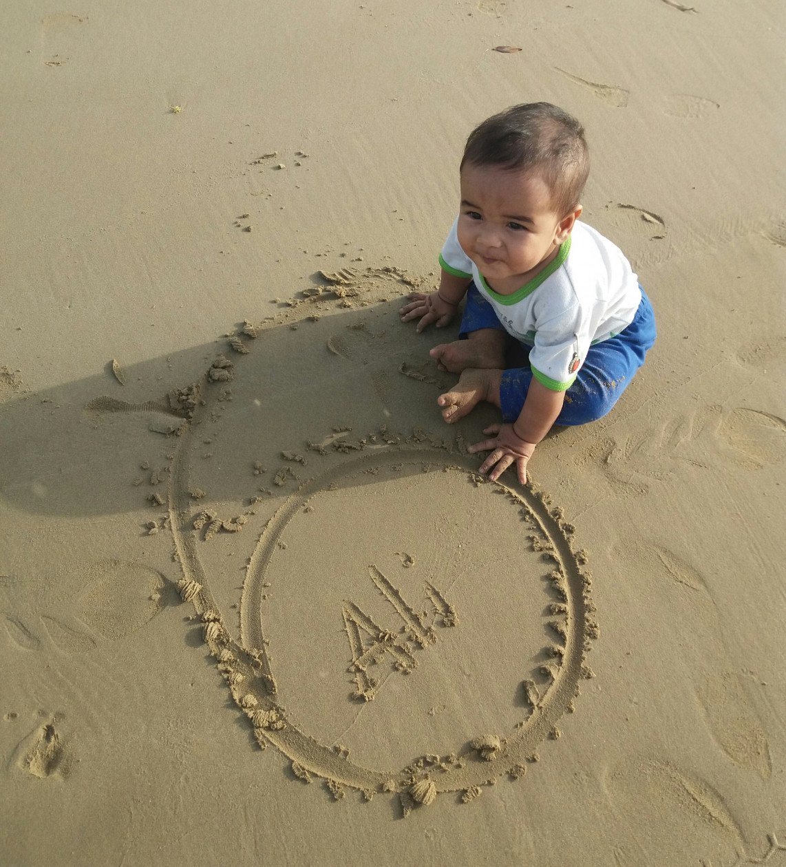 شش ماهگی من علی چعبی