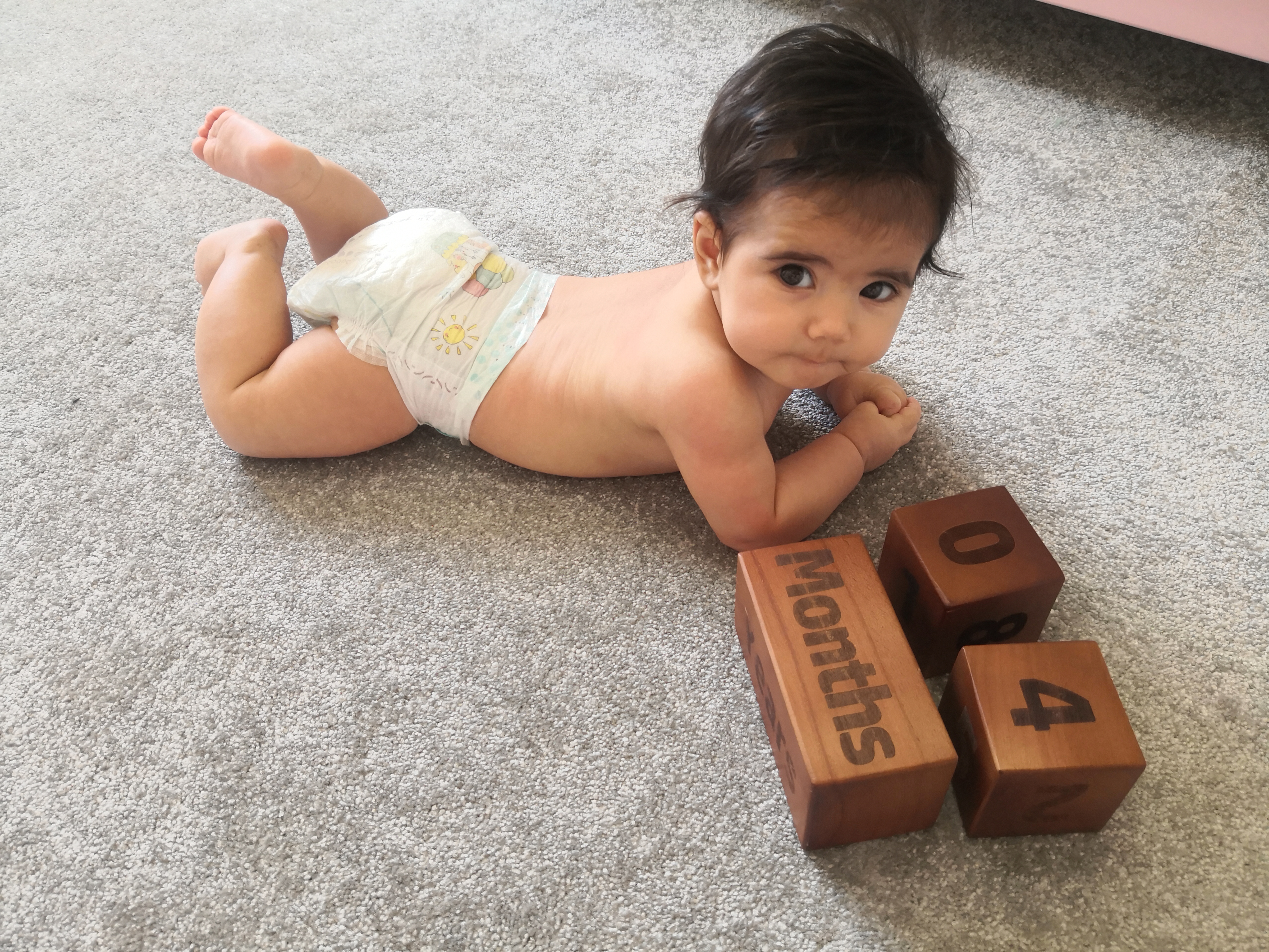 غلتیدن نوزاد رزمهر صدیقی