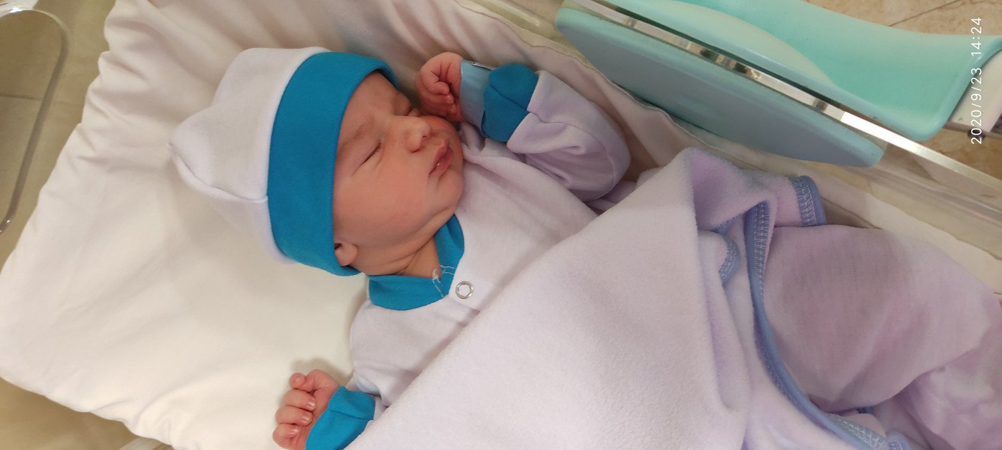 متولد شدن نوزاد محمد پرهام بیدگلی