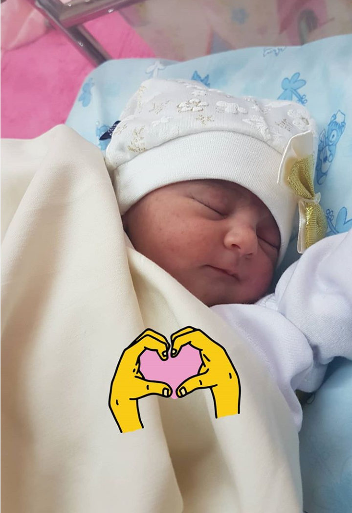 متولد شدن نوزاد ملورین فصیحی