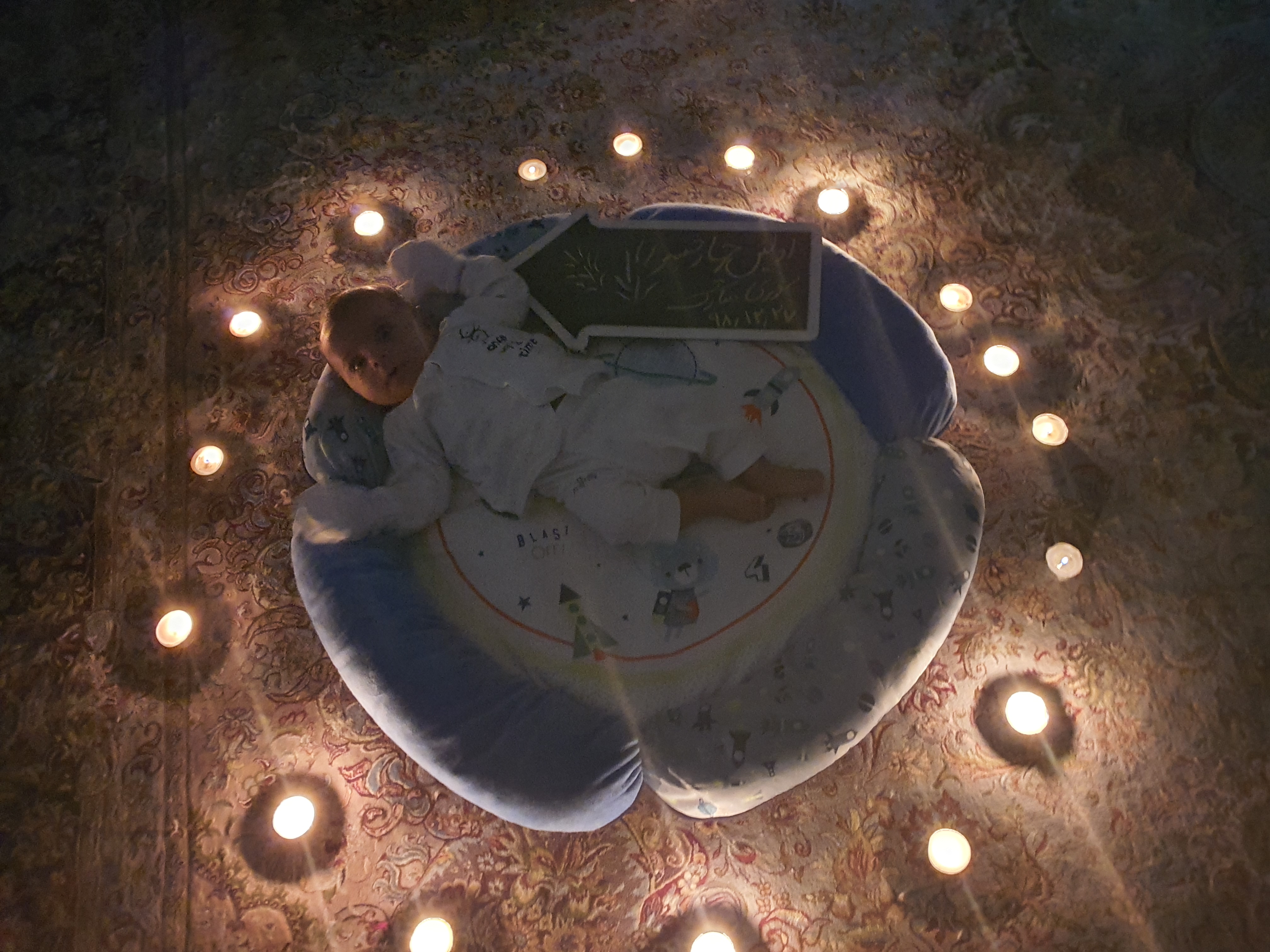 دو ماهگی نوزاد کارن شیروانی