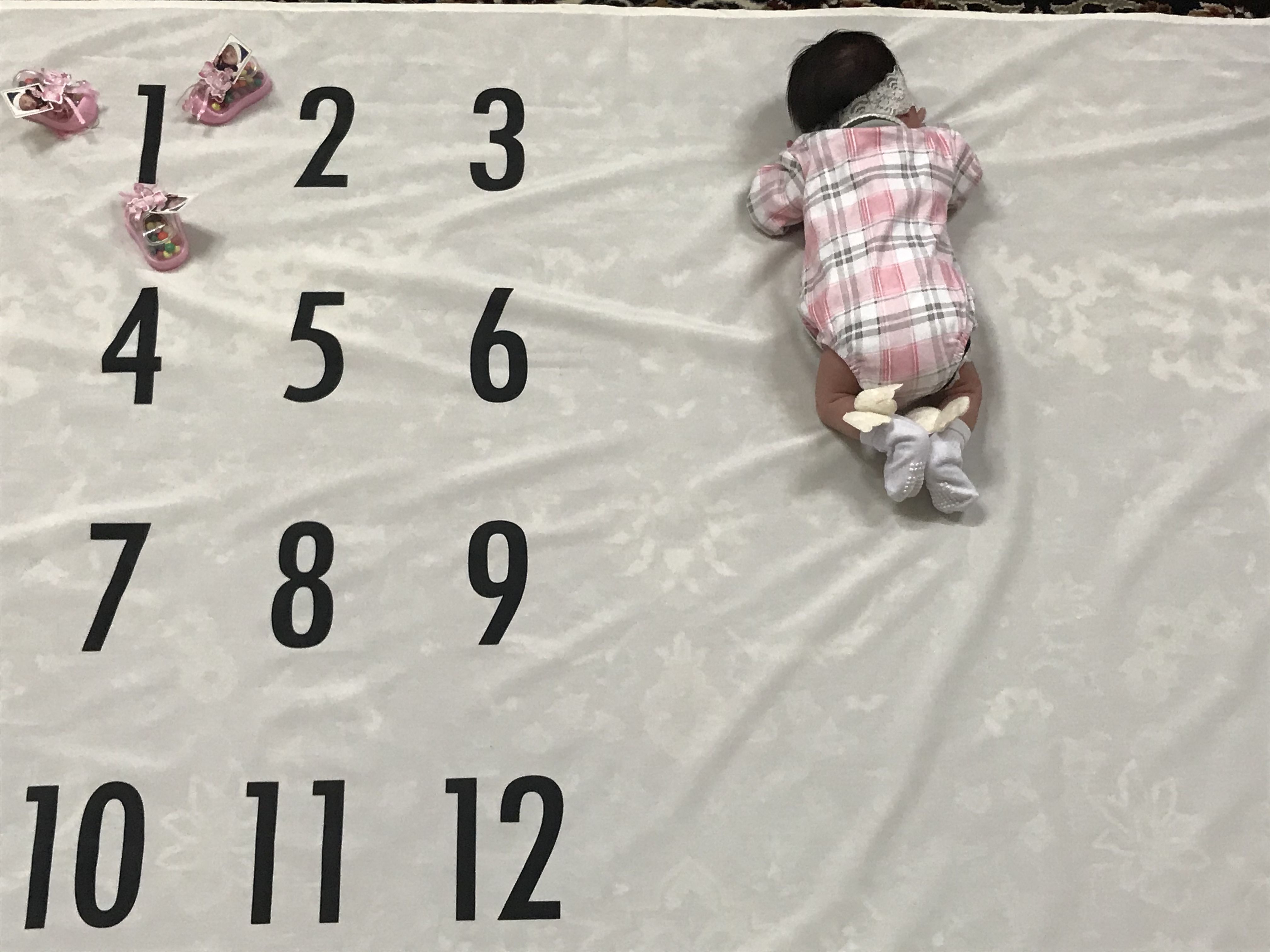 متولد شدن نوزاد لنا زيرابادي