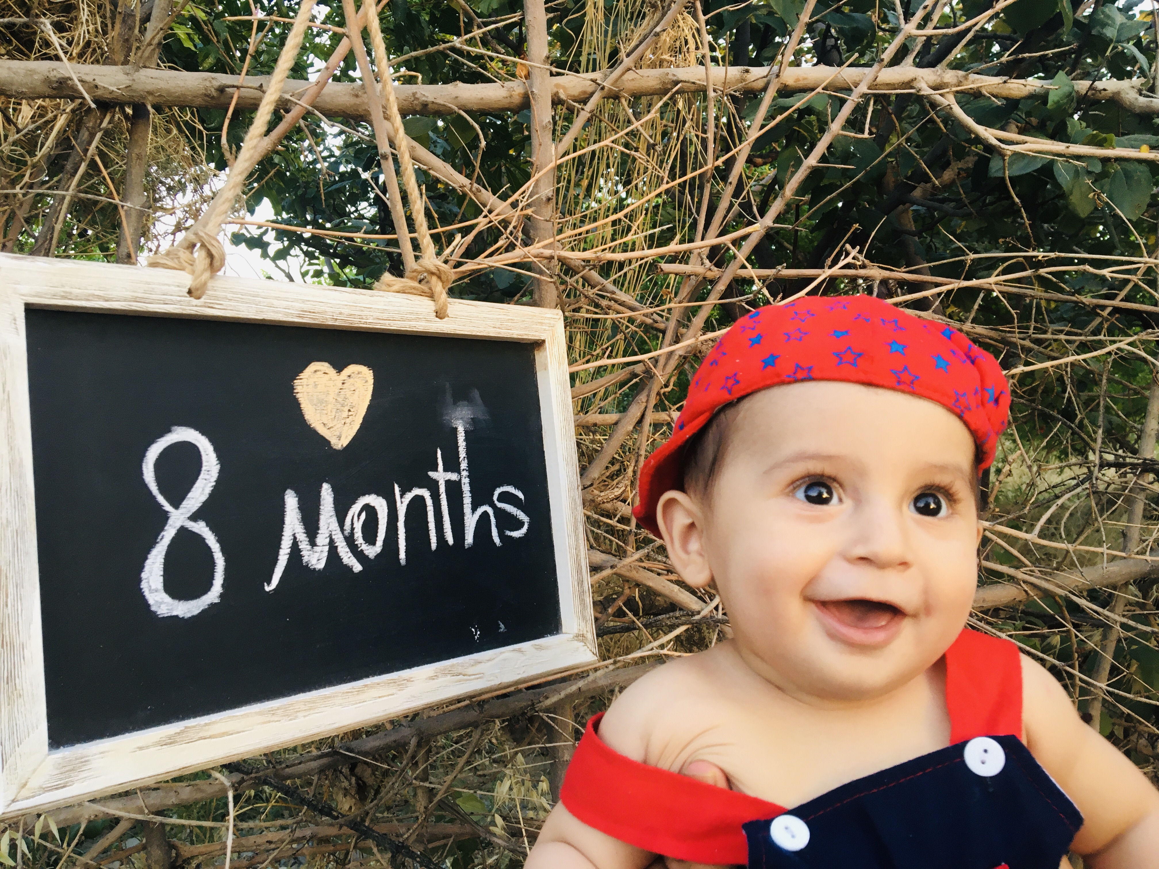 هشت ماهگی نوزاد فرهاد طاهري