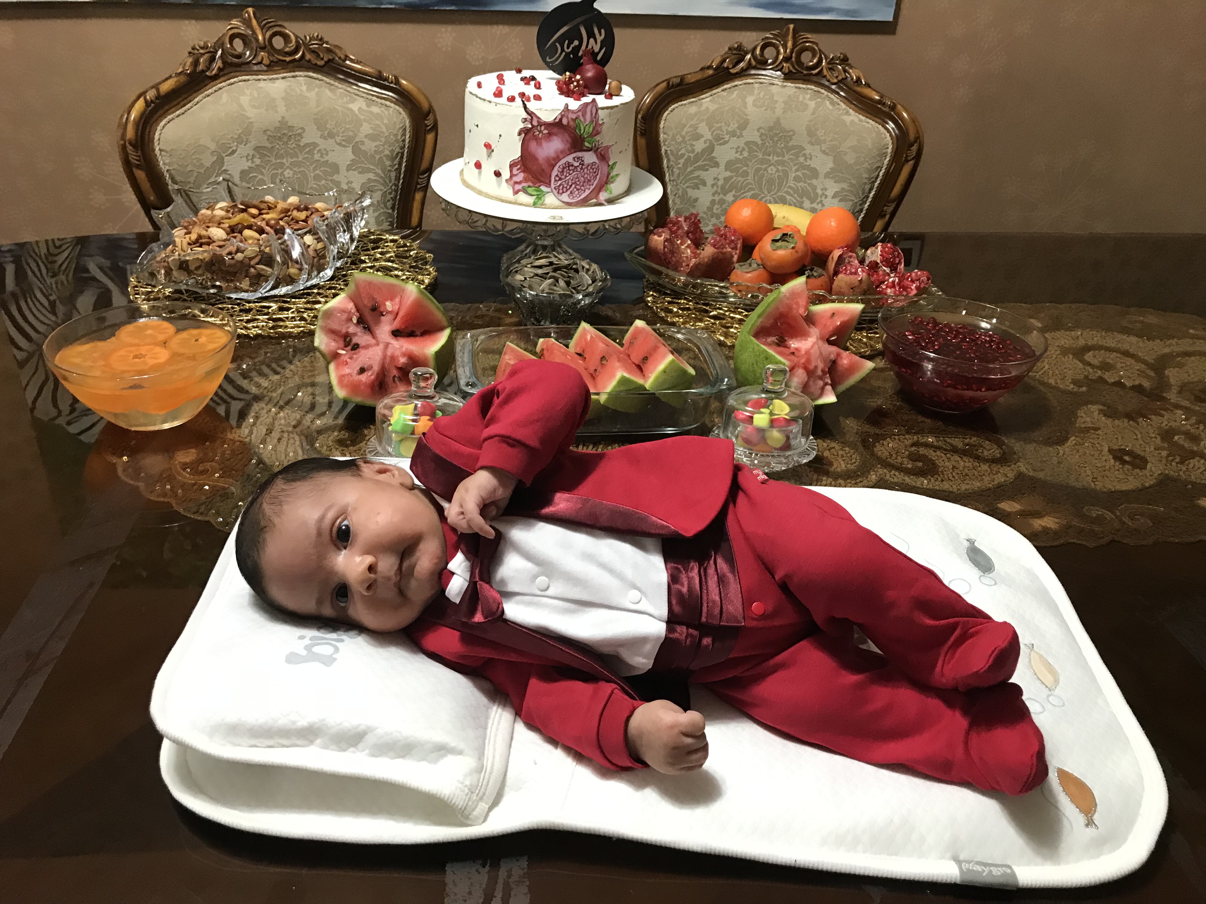 یک ماهگی نوزاد فرهان فاريابي