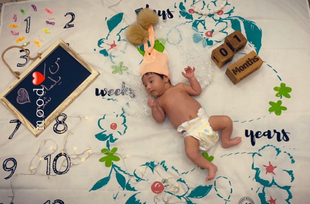 یک ماهگی نوزاد لارا ملك زاده