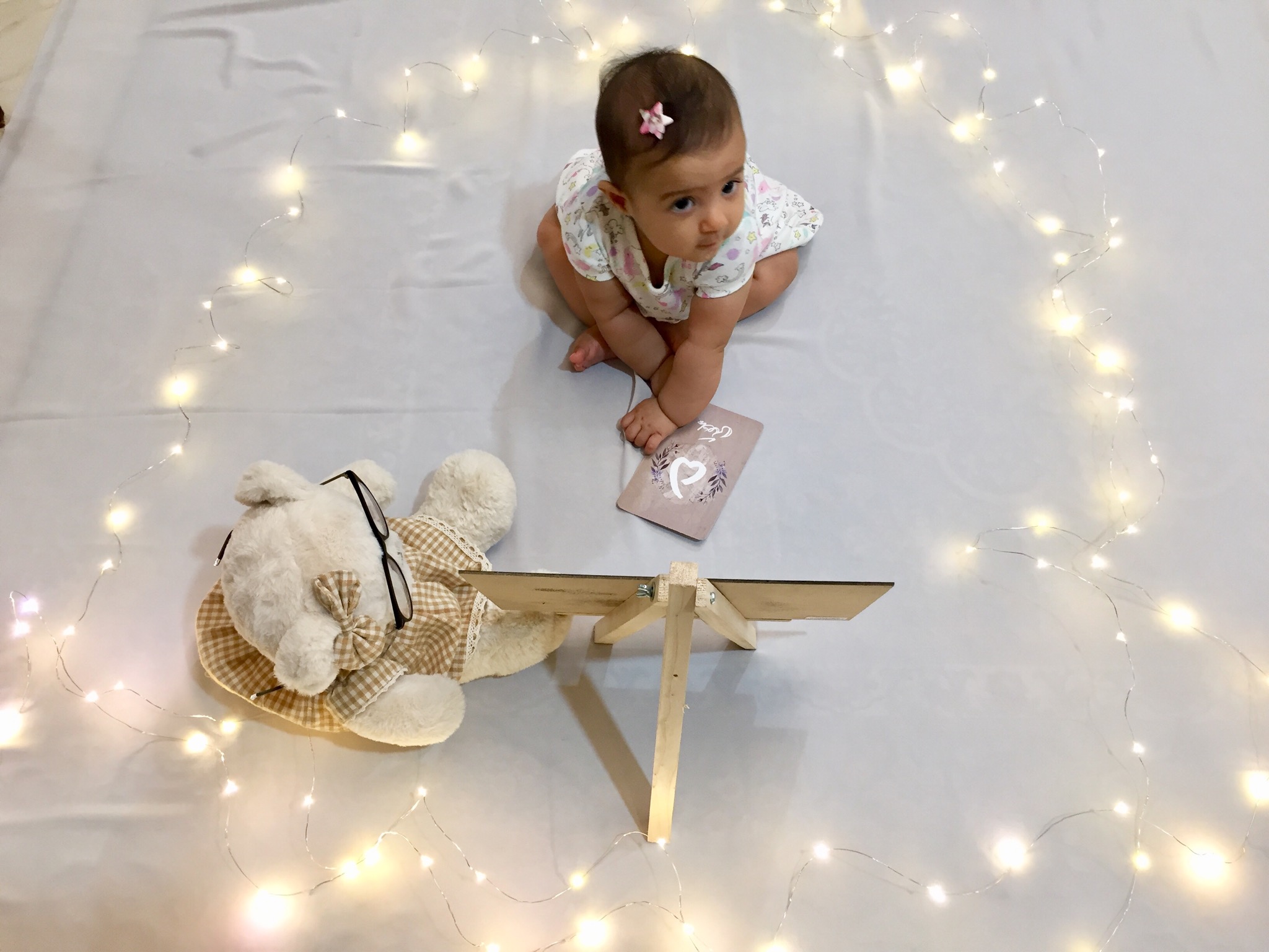 اولین نشستن نوزاد نگارا كرمي