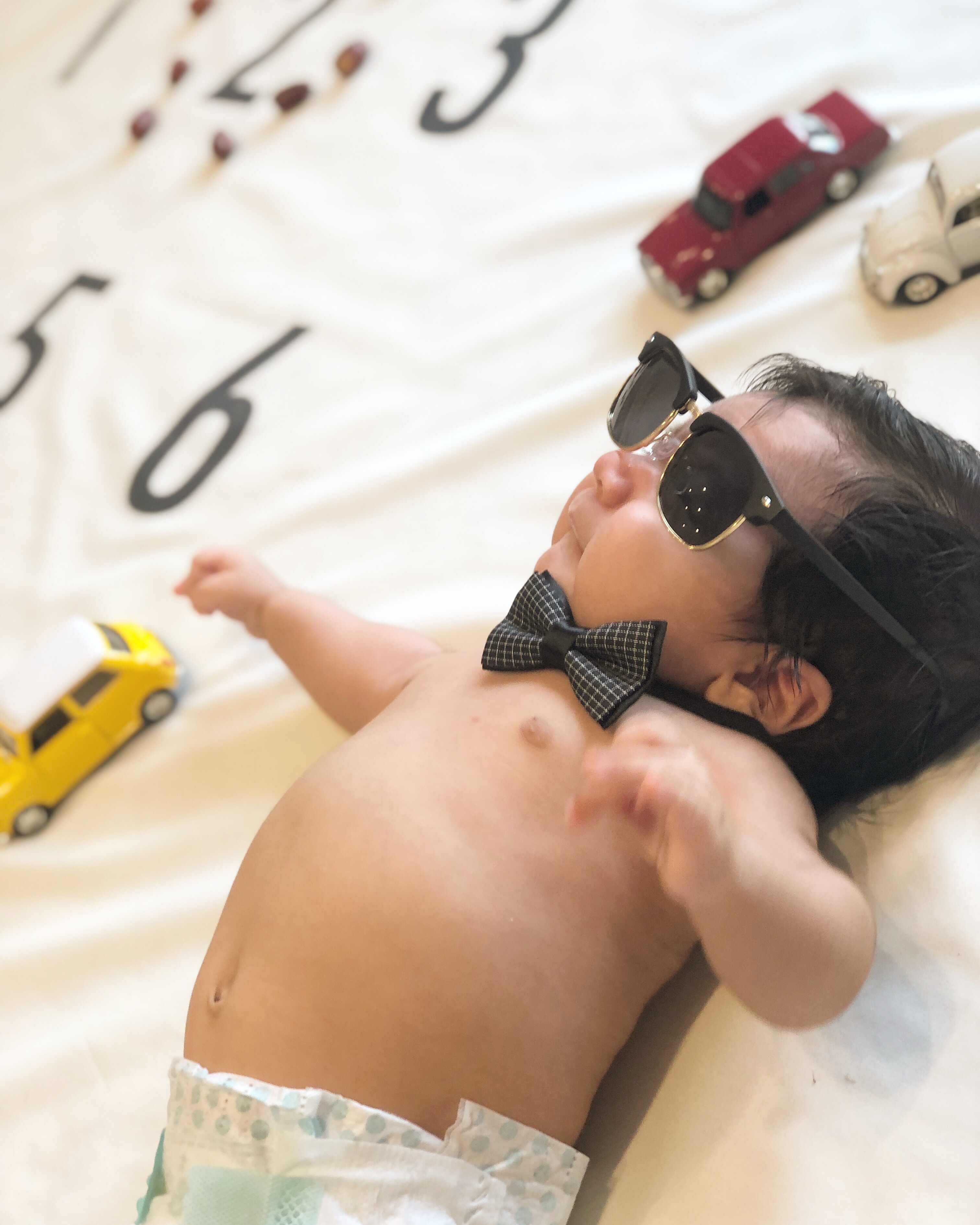 پارچه ماهگرد نوزاد طرح کلاسیک مهرسام اسناوندی