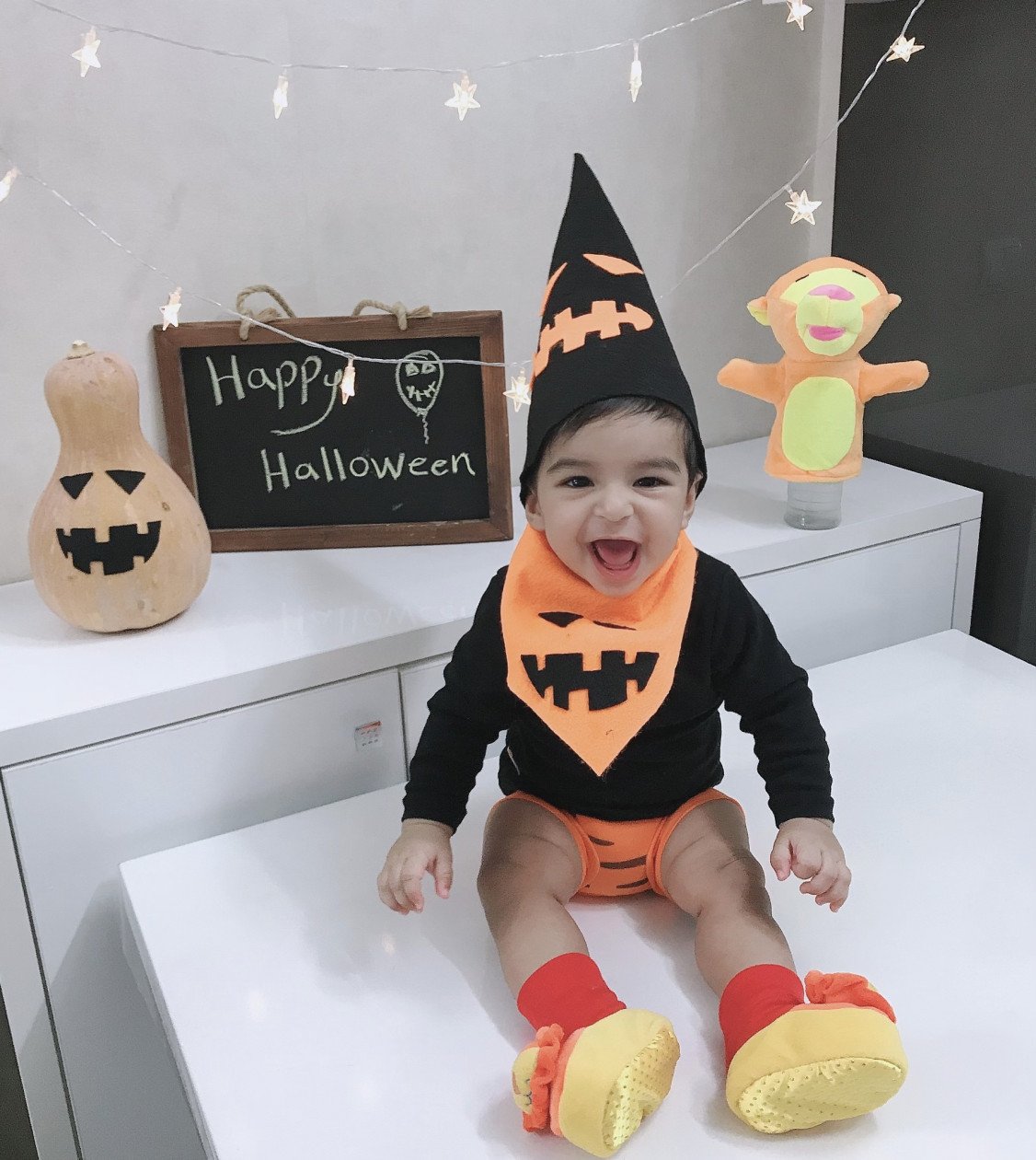 جشن هالووین کودک ويهان ياري