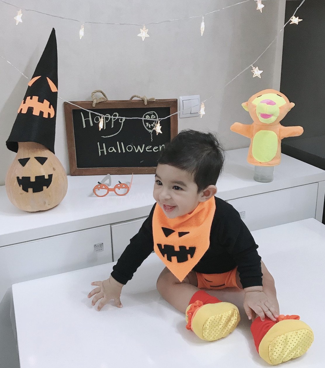 هفت ماهگی نوزاد ويهان ياري