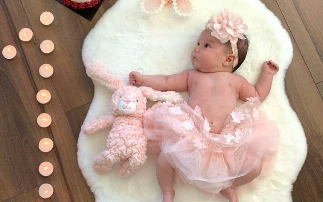 یک ماهگی نوزاد مامان فندق