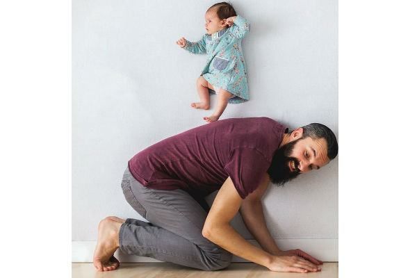 عکس نوزاد با پدر مامان فندق