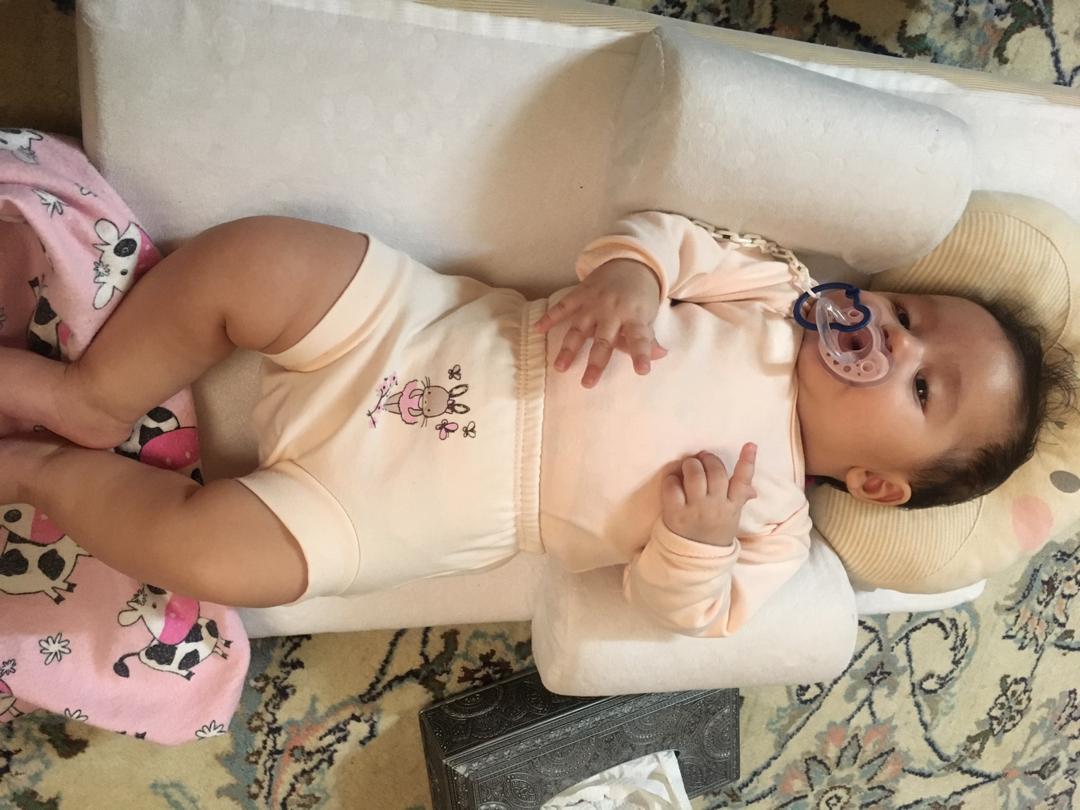 چهار ماهگی نوزاد Ellarose asadi