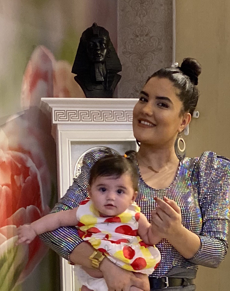 شش ماهگی نوزاد Ellarose asadi