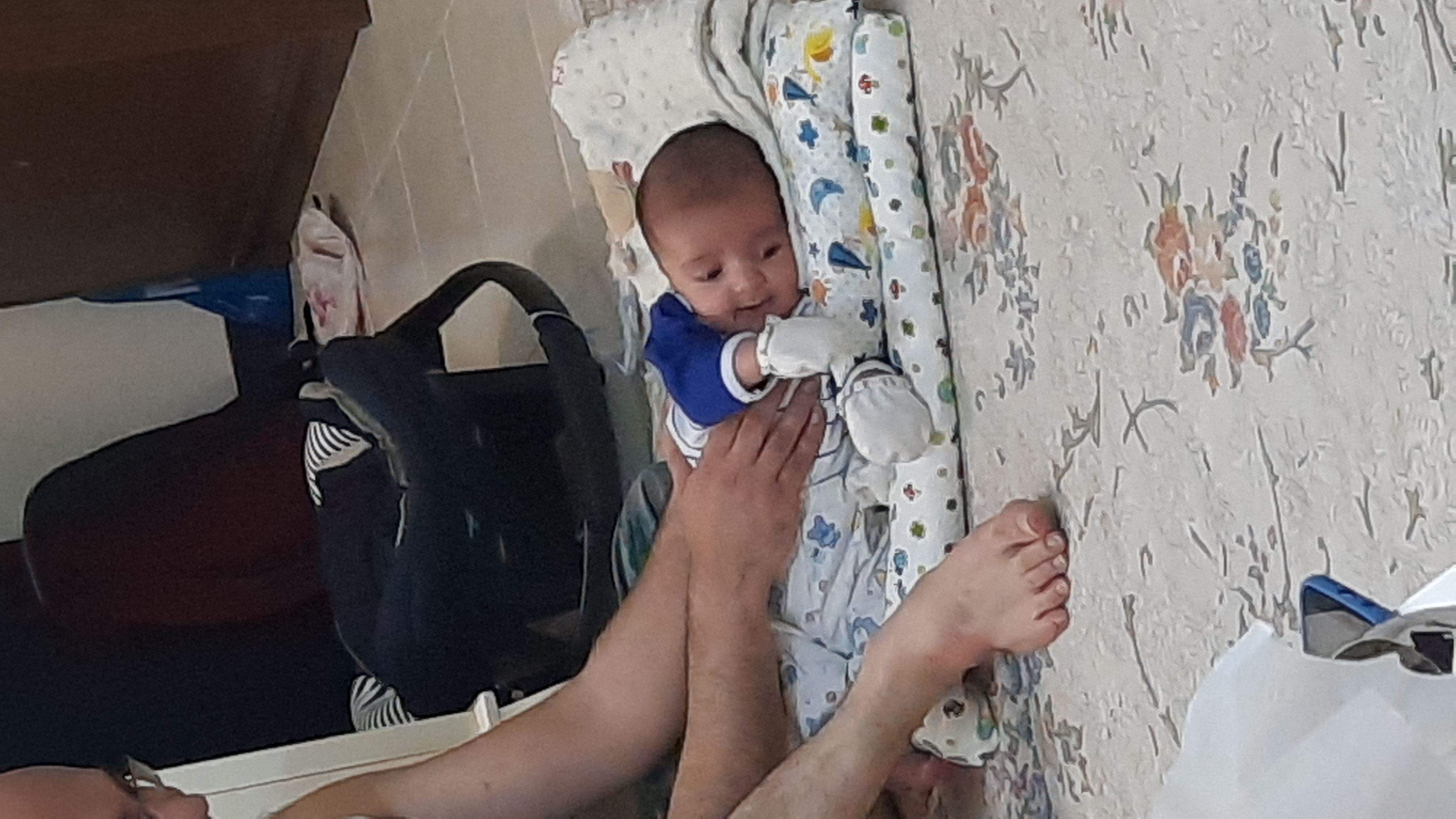 یک ماهگی نوزاد سورنا سهراب نژاد