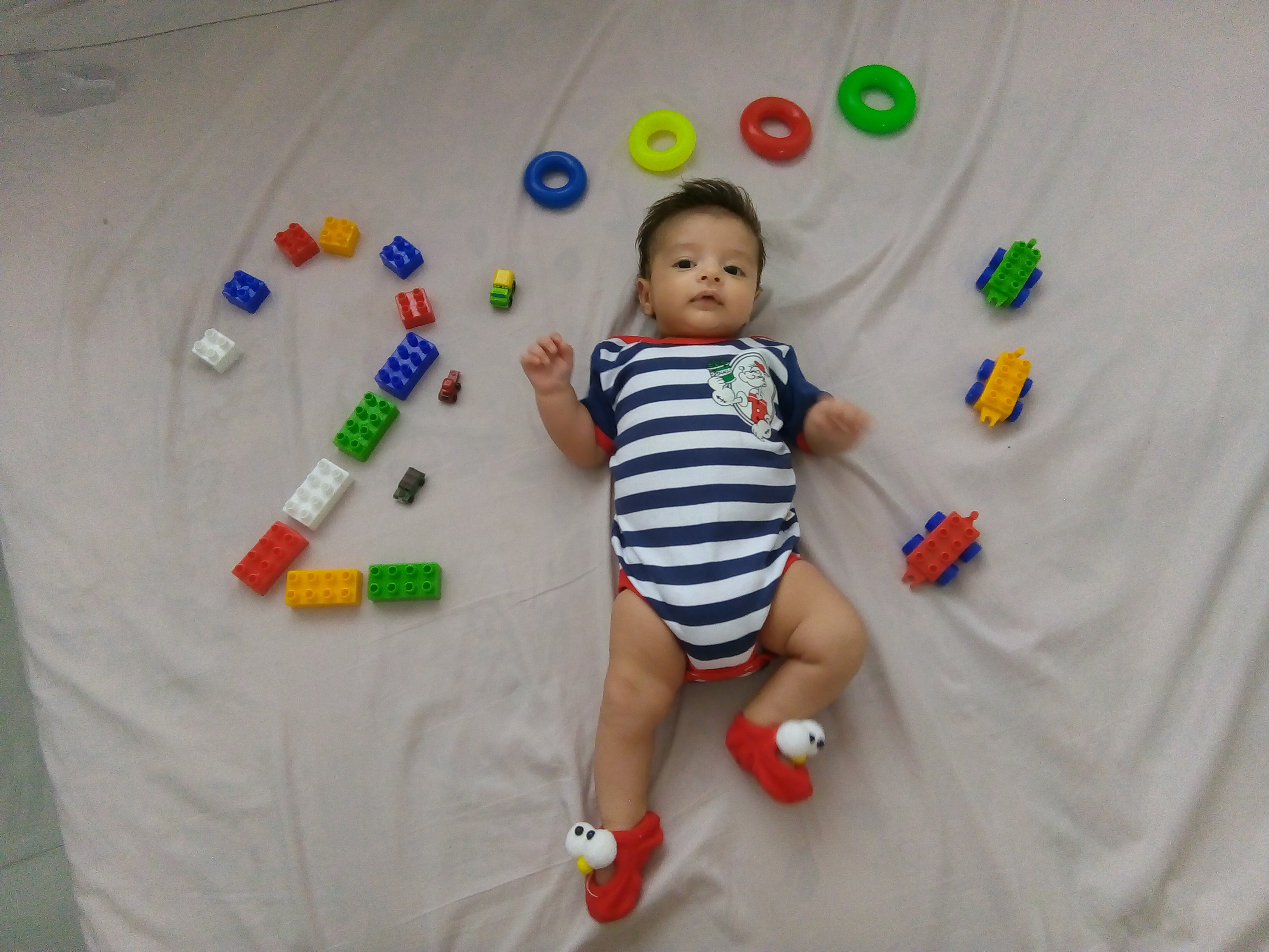 یک ماهگی نوزاد سامیار خوش قدم