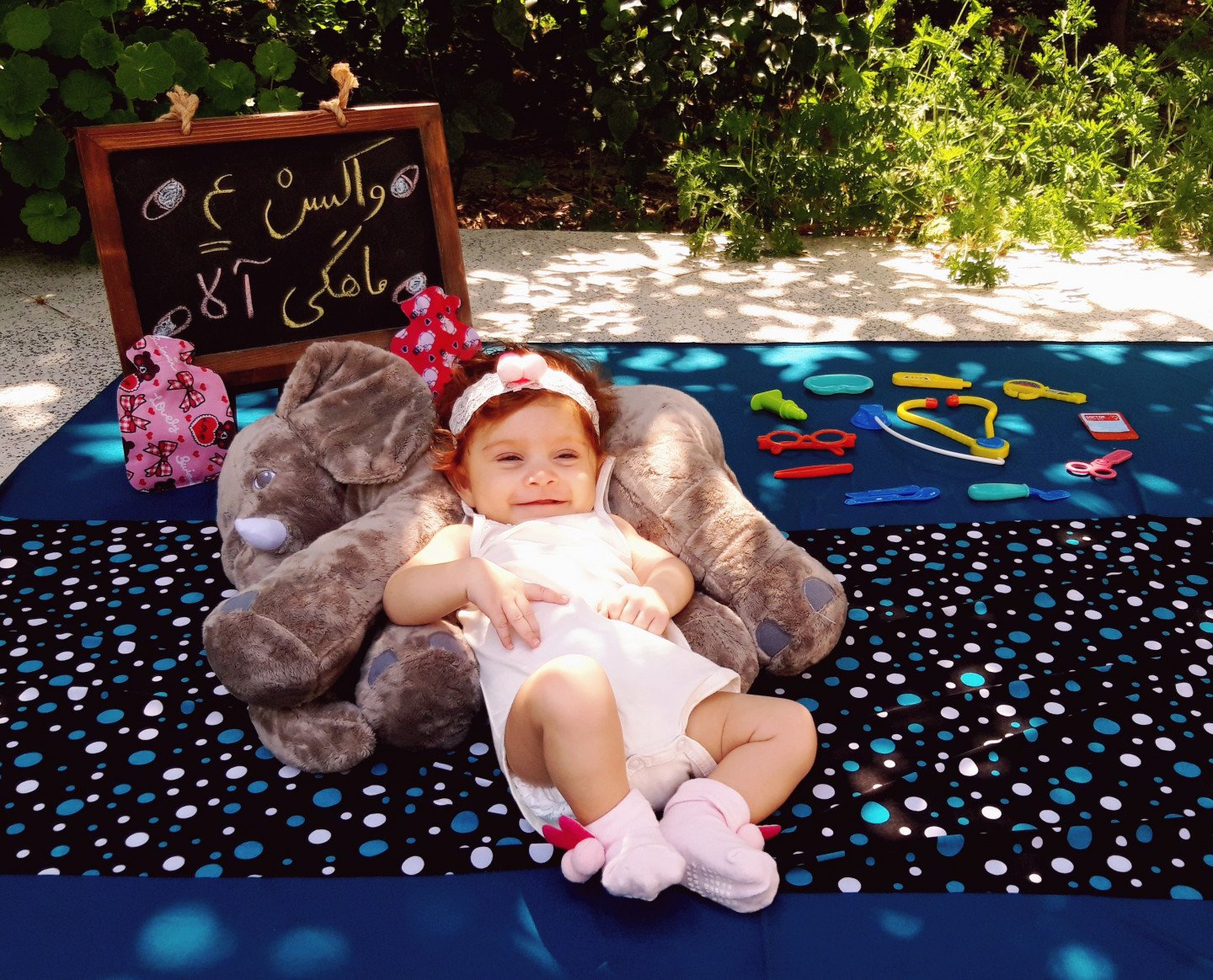 غلتیدن نوزاد آلا قاجار