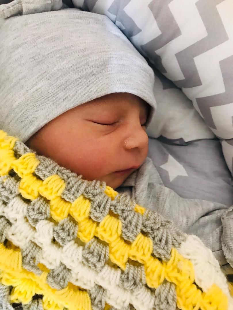 متولد شدن نوزاد علیرضا ساده