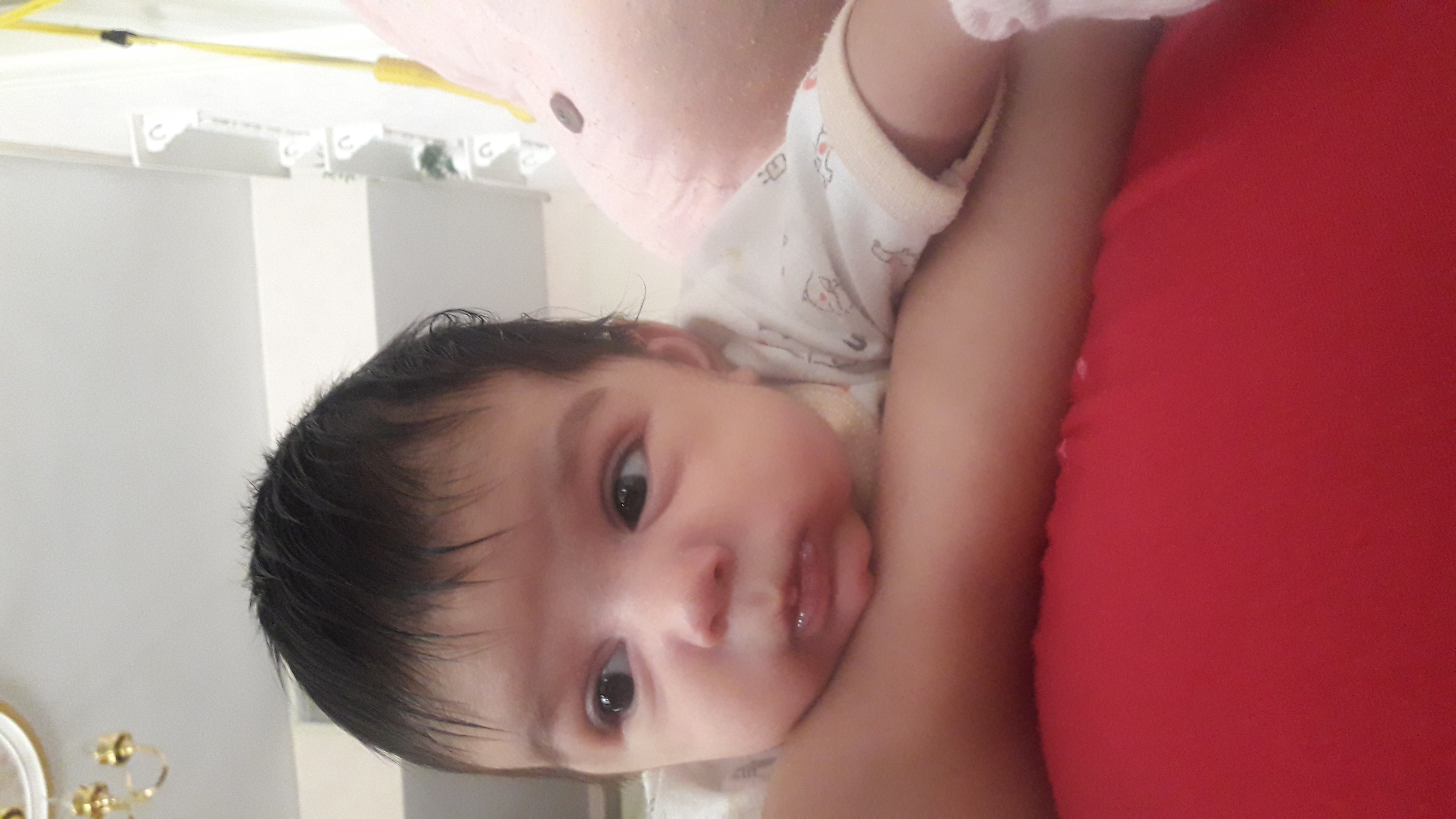 یک ماهگی نوزاد ارغوان آزادپور