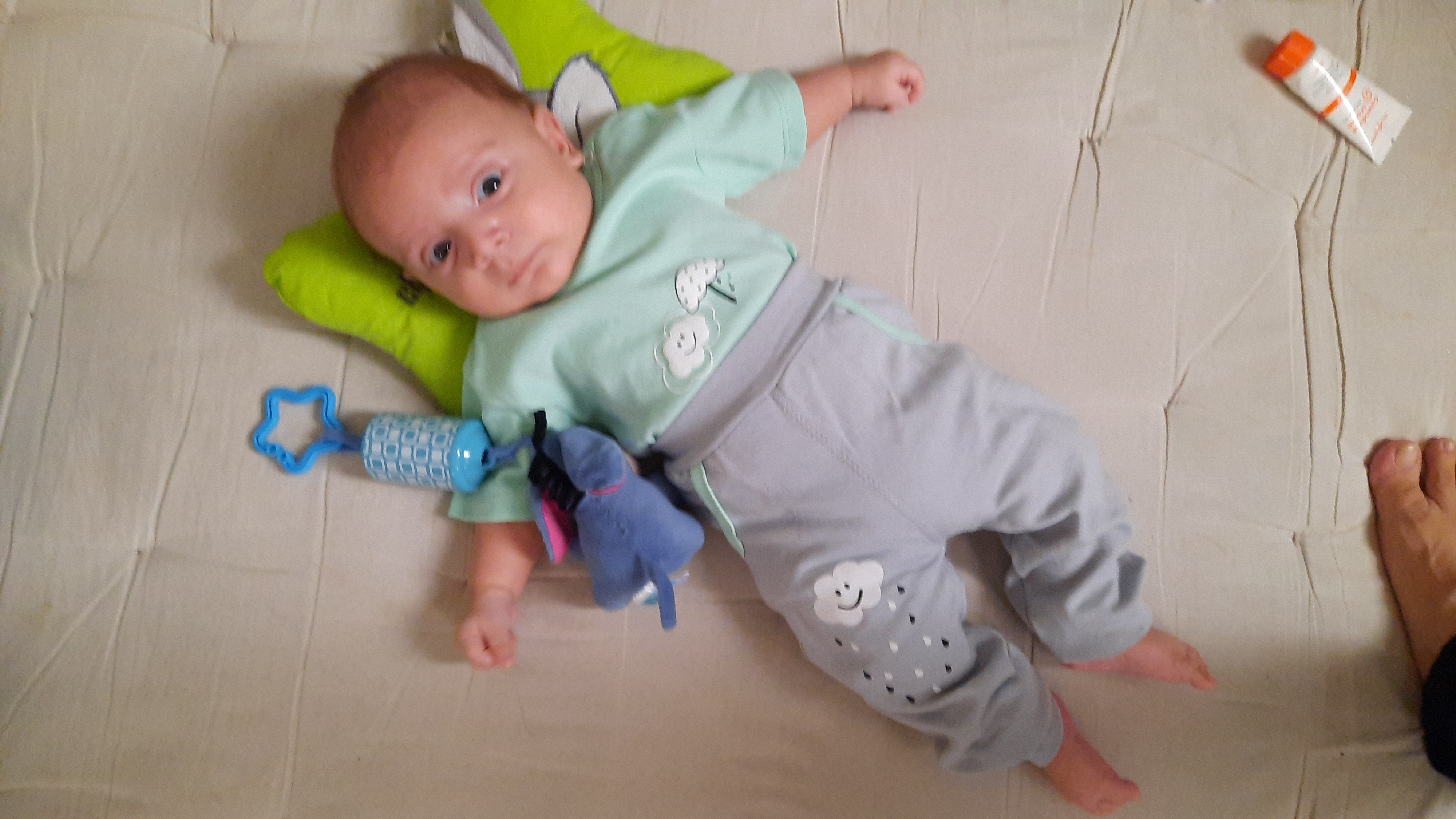 دو ماهگی نوزاد علیرضا حبیبی