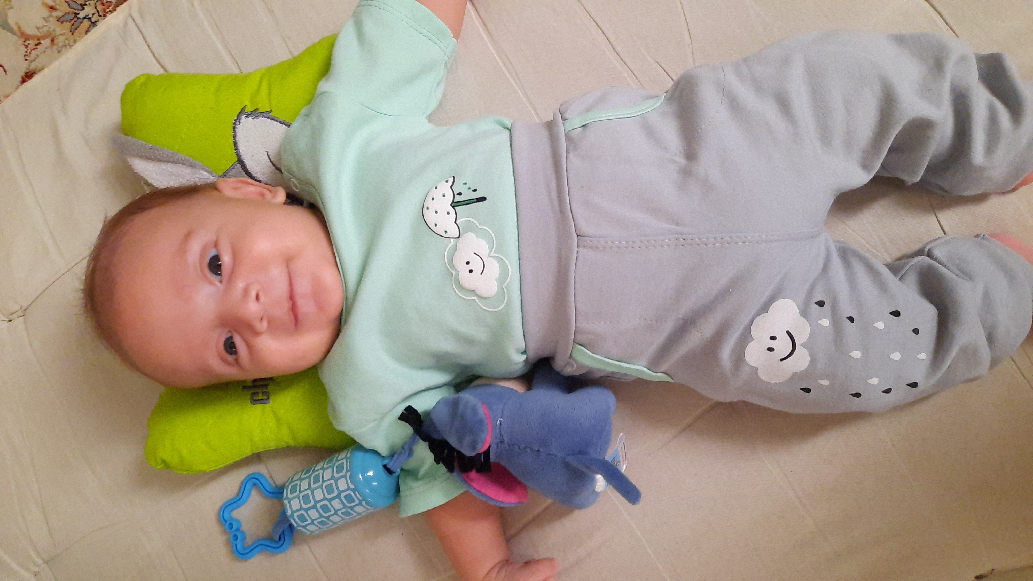 دو ماهگی نوزاد علیرضا حبیبی