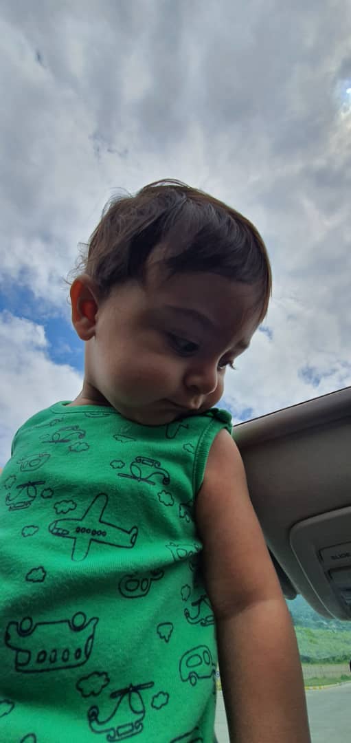 تم عکس تابستانی کودک پندار خردمند