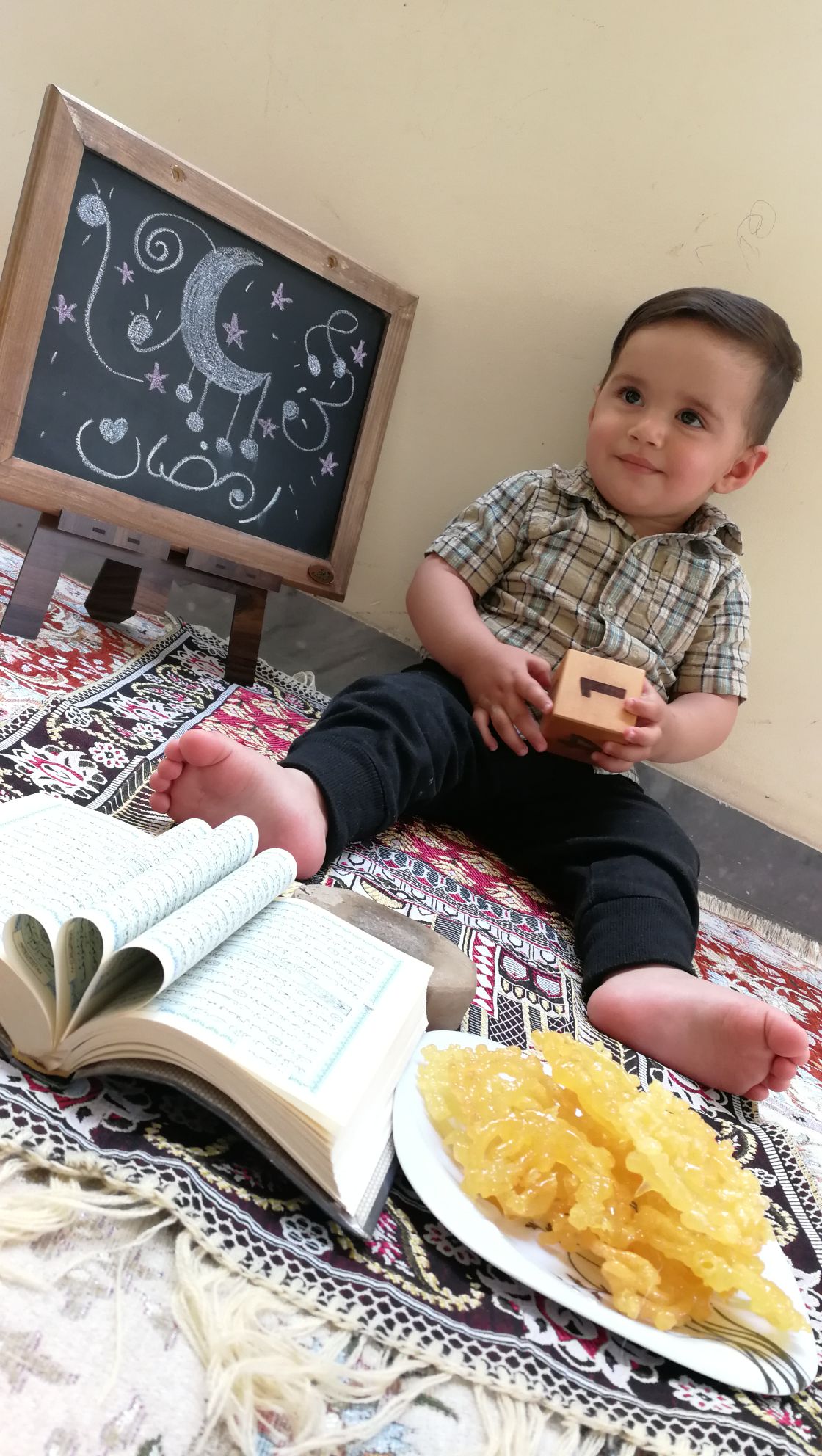 چهارده ماهگی_کودک آرمین منوچهری