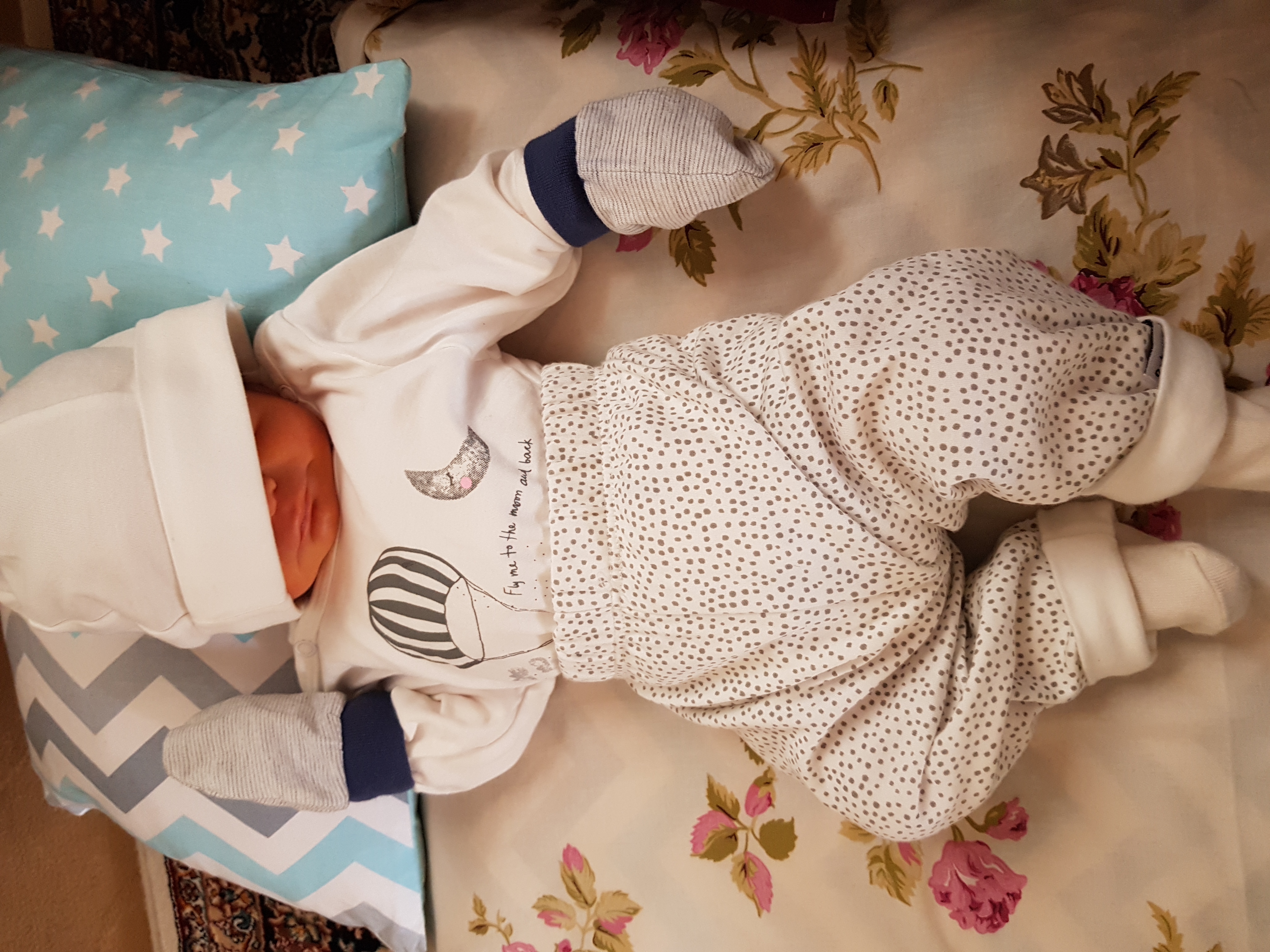 متولد شدن نوزاد علی شفیق