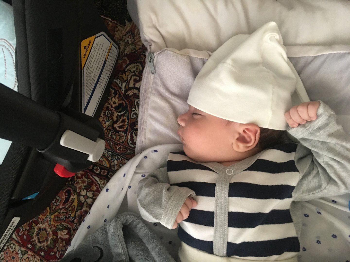 پارچه ماهگرد نوزاد طرح کلاسیک کوهیار فتوت جامی