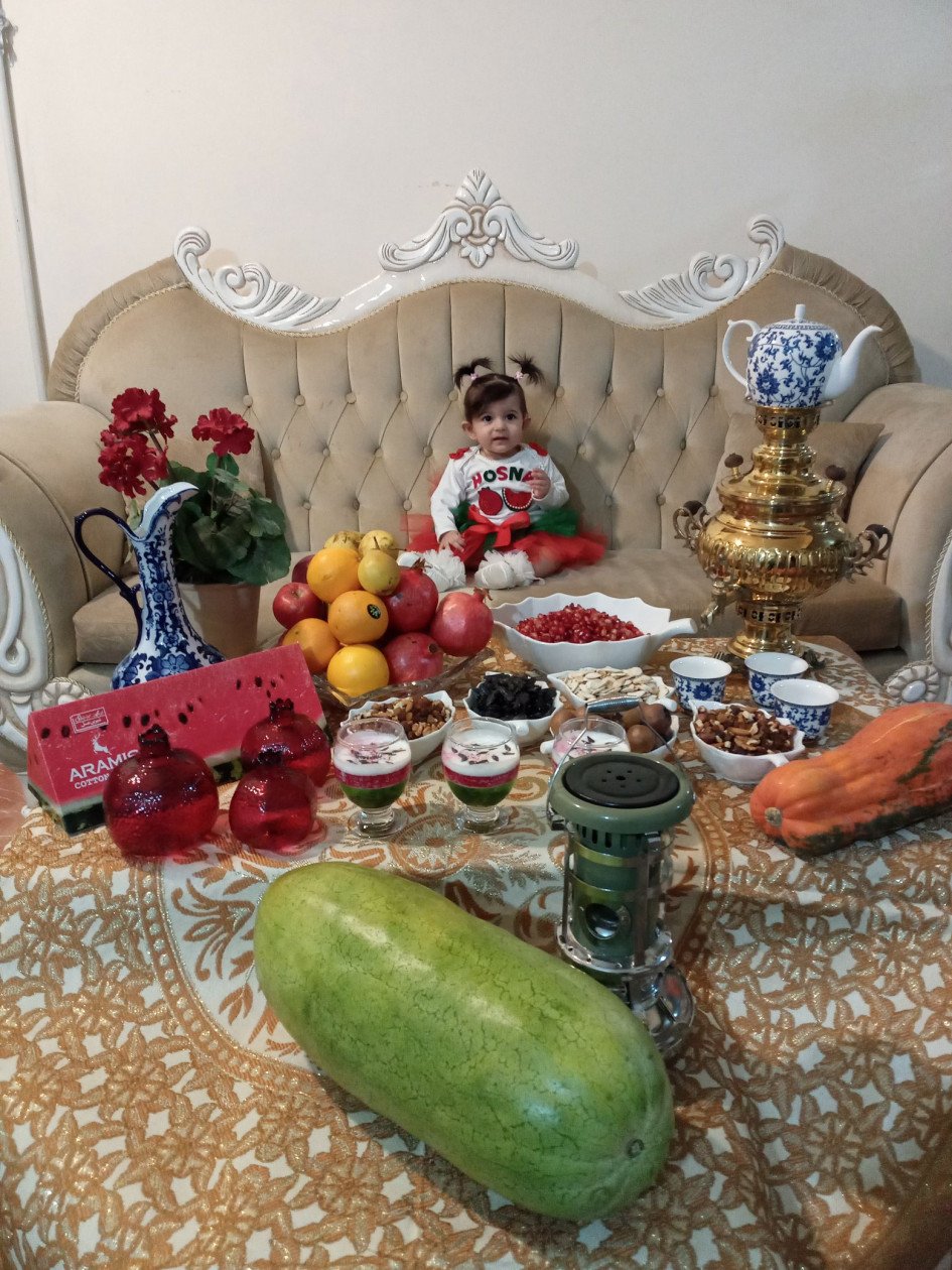 شب یلدا کودک حسنا زارع مجتهدی