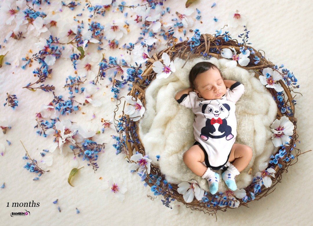 یک ماهگی من سورنا نجمی