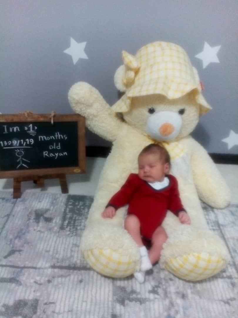 یک ماهگی نوزاد رایان حسینی