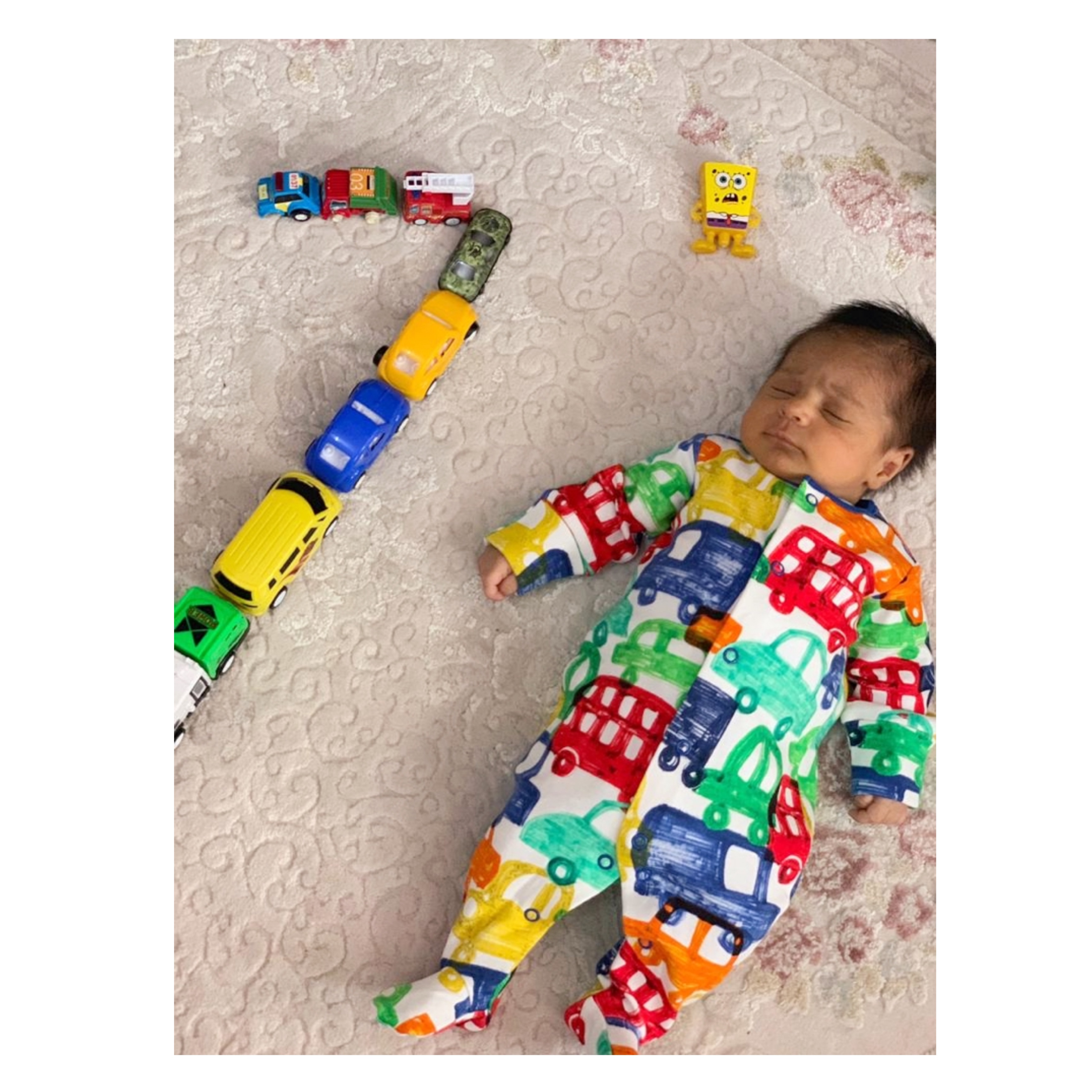 یک ماهگی نوزاد میکائیل حق شناس