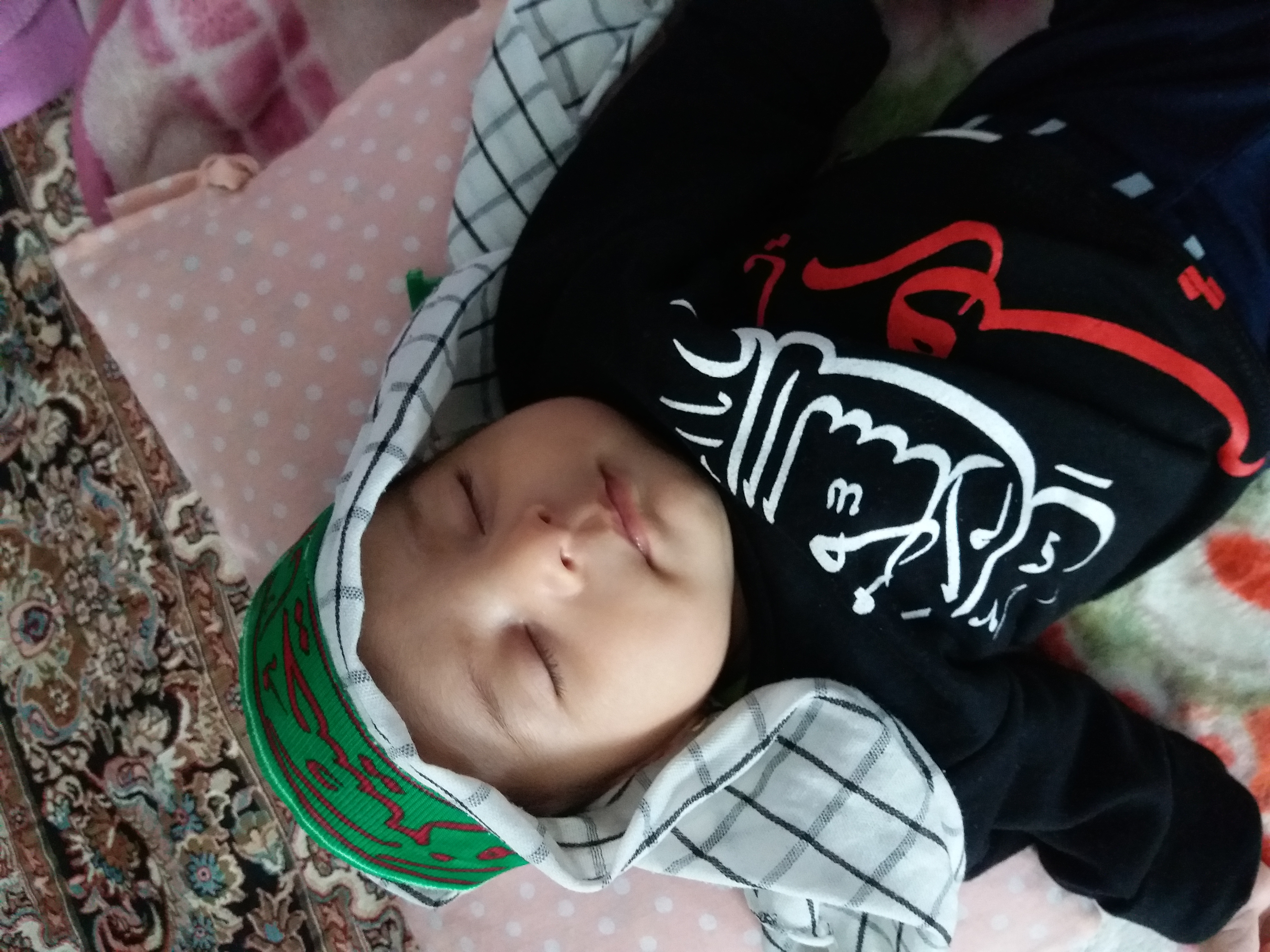 یک ماهگی نوزاد زهرا قاسمی