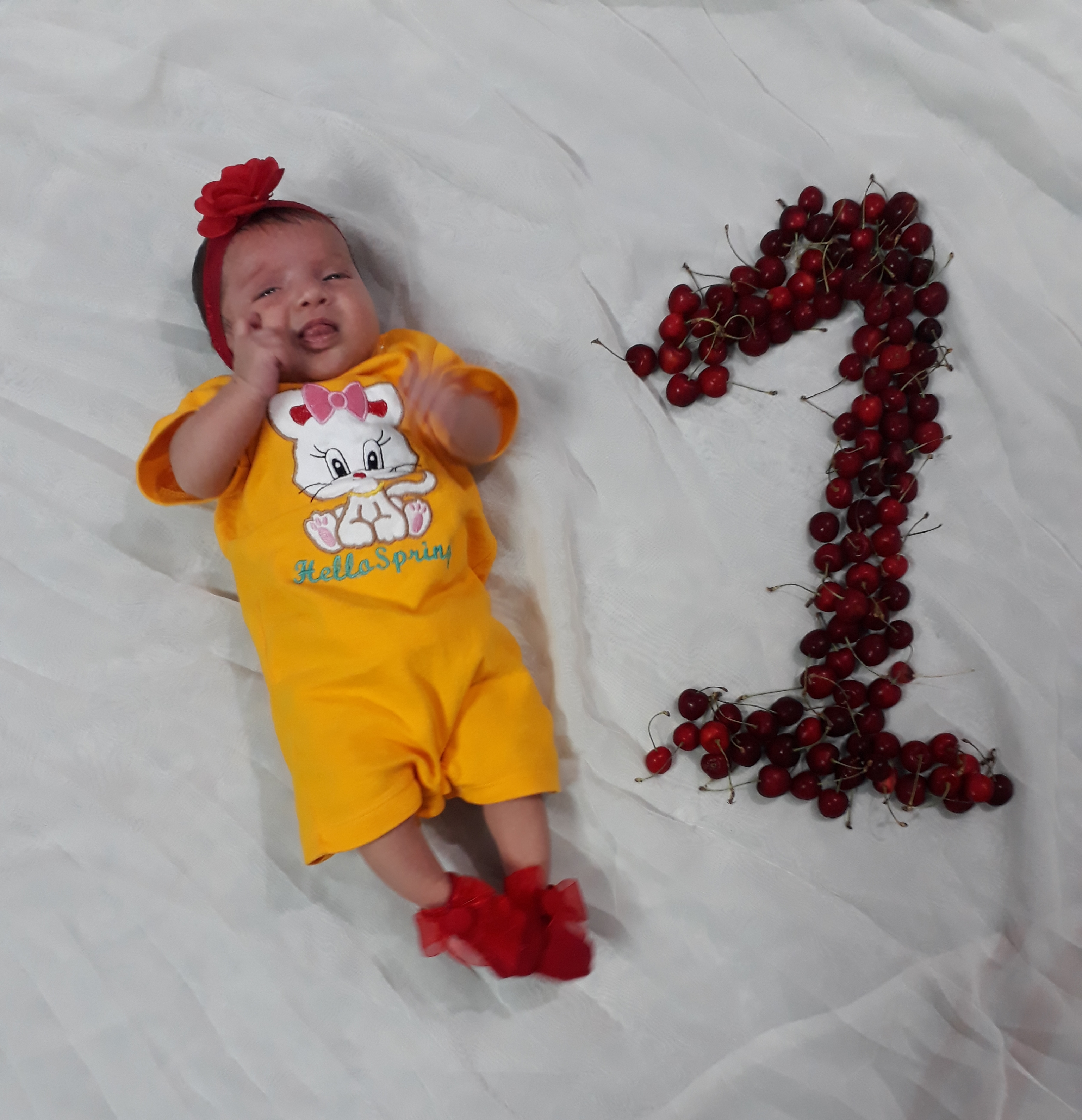 تم عکس تابستانی کودک آسنا آهنگری