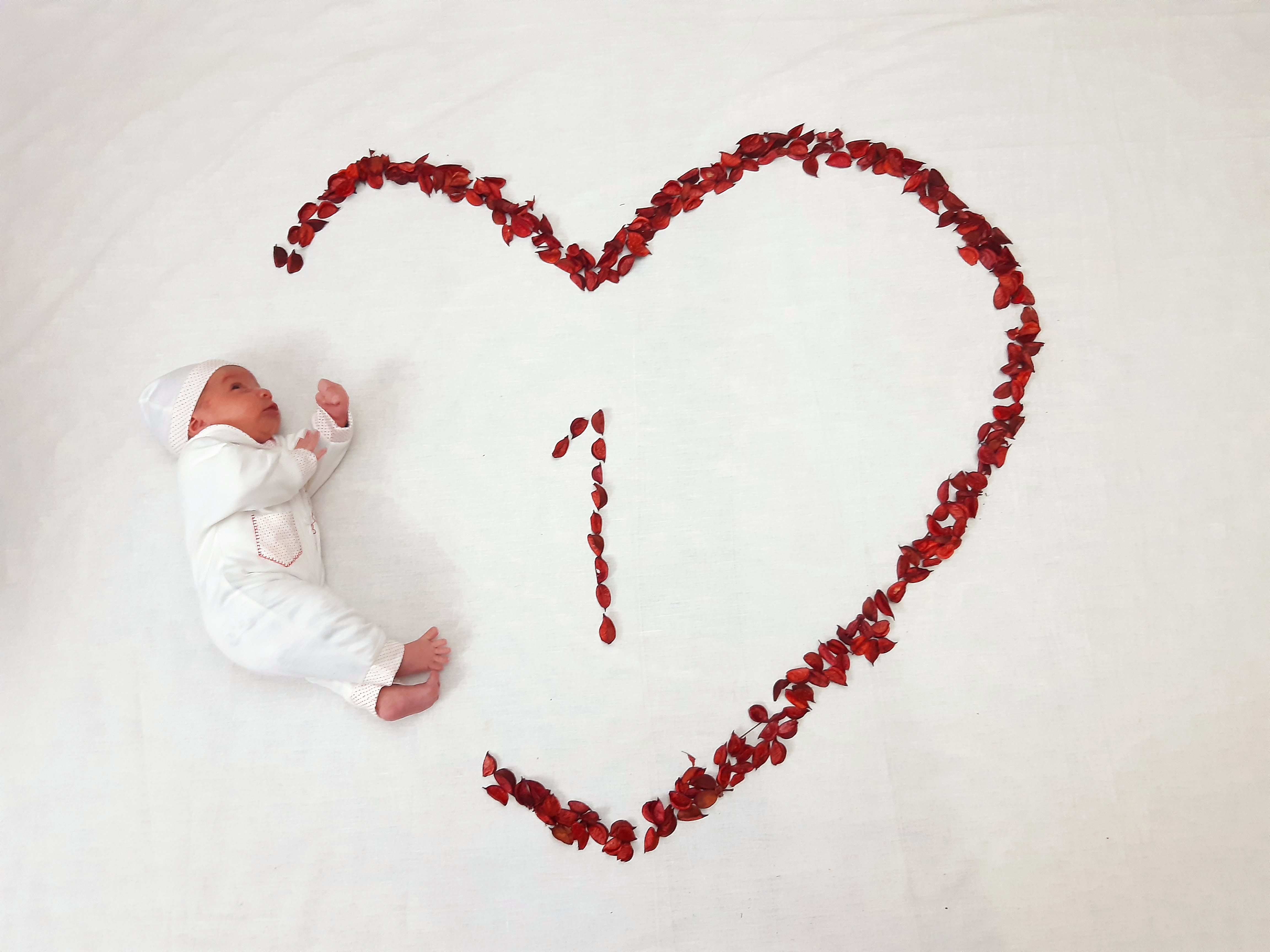 یک ماهگی نوزاد مهرسا غفاری