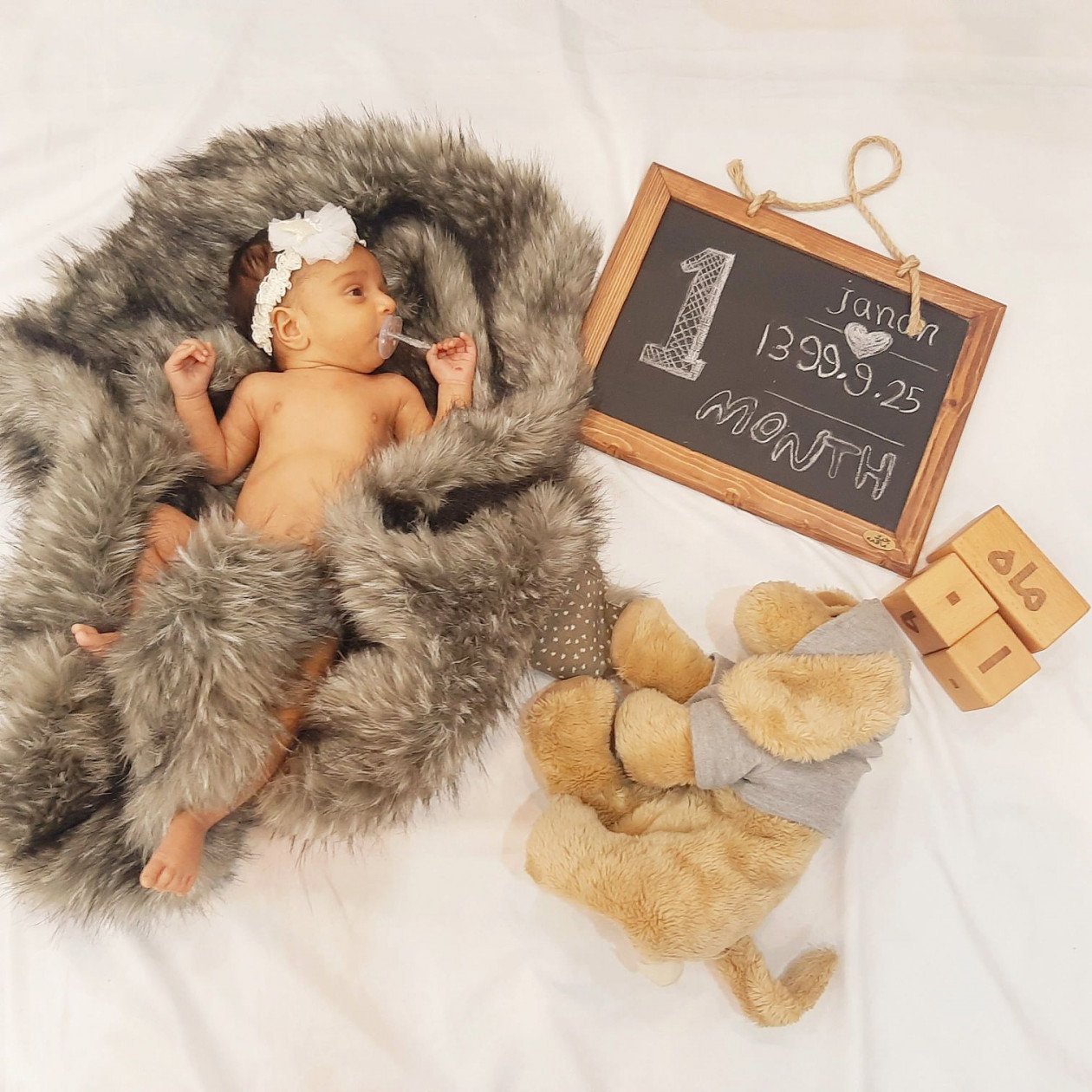 یک ماهگی نوزاد janan khoshpeyman