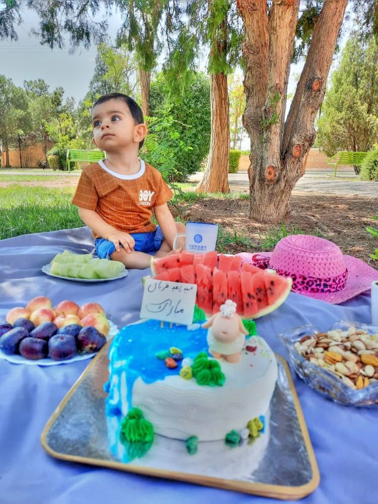 تم عکس تابستانی کودک رادین عربی