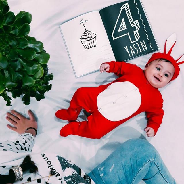 آلبوم خاطرات کودکی یـاســیـــن  ツ?