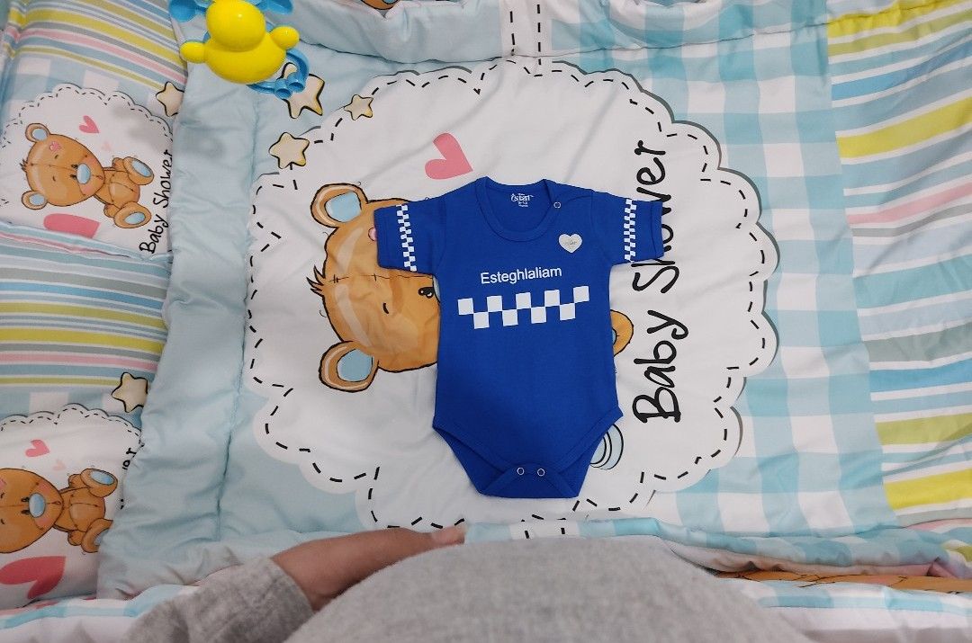 توی شکم مامان آرن طلوعی