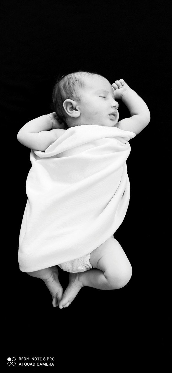 یک ماهگی نوزاد دلینا قربی