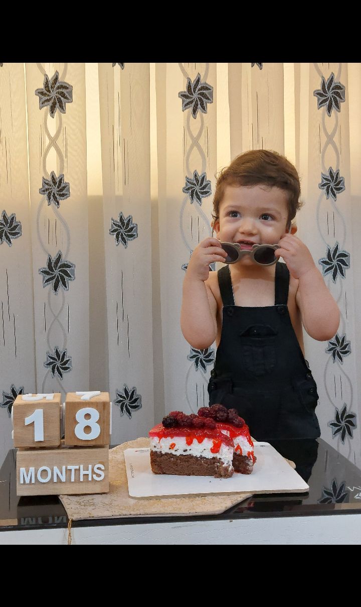 هجده ماهگی کودک صدرا اوتاری نژاد