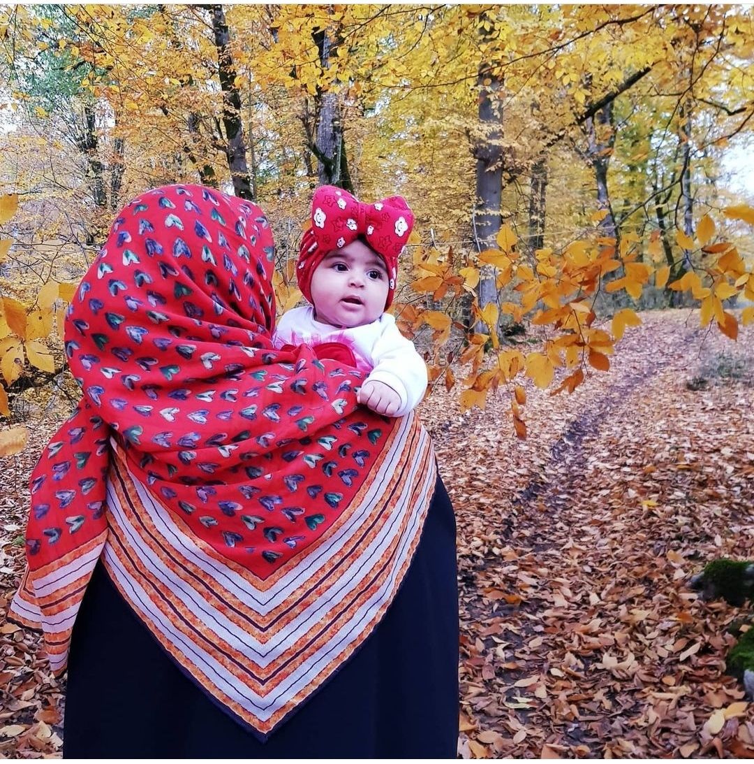 عکس مادر و کودک سیده رستا هاشمی
