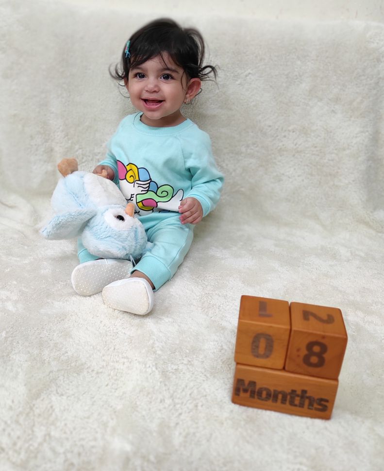 هشت ماهگی نوزاد سیده رستا هاشمی