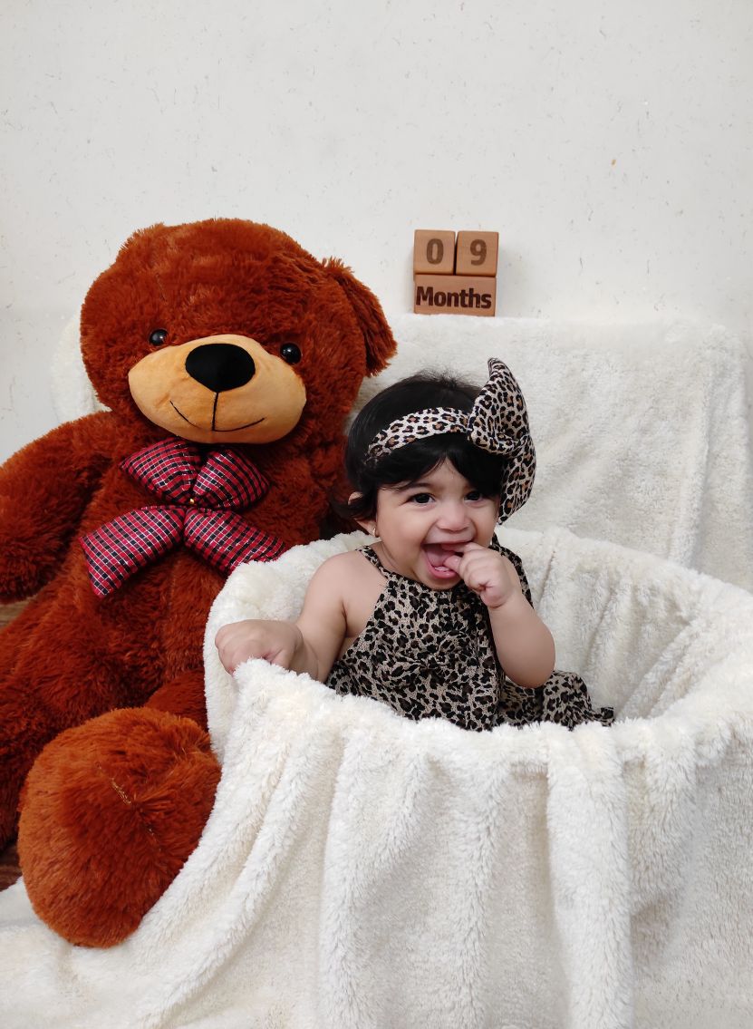 نه ماهگی نوزاد سیده رستا هاشمی